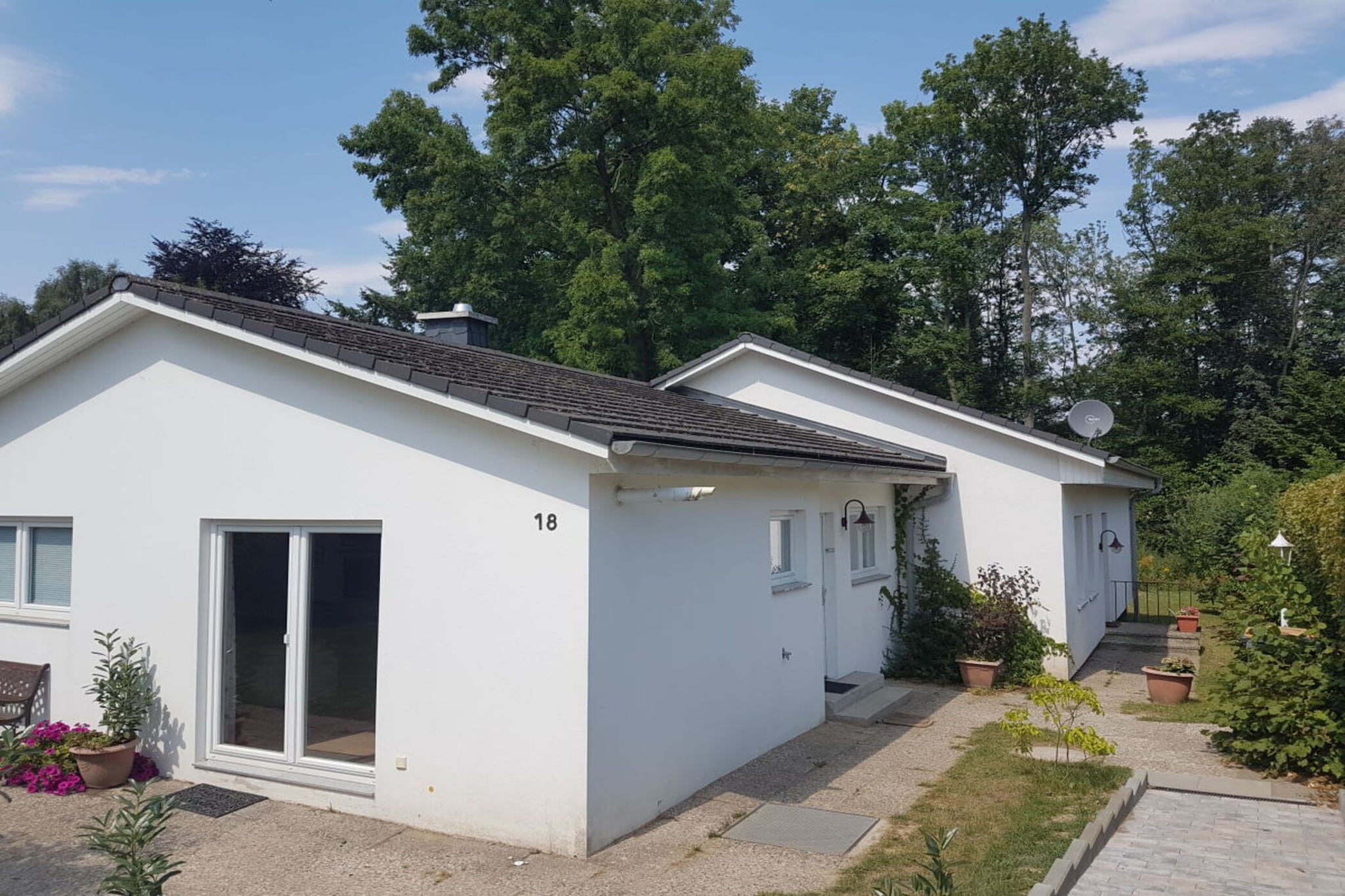 453495-Buitenkant zomer