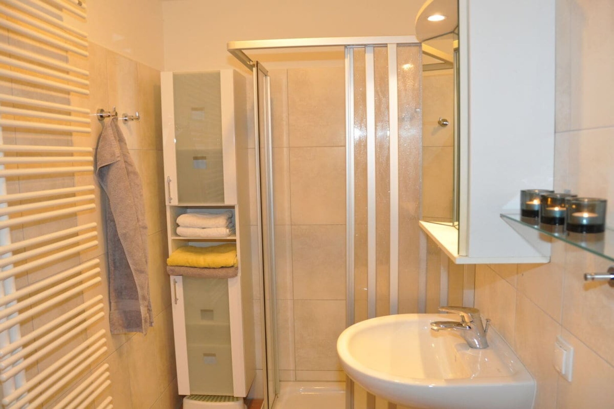 453495-Badkamer
