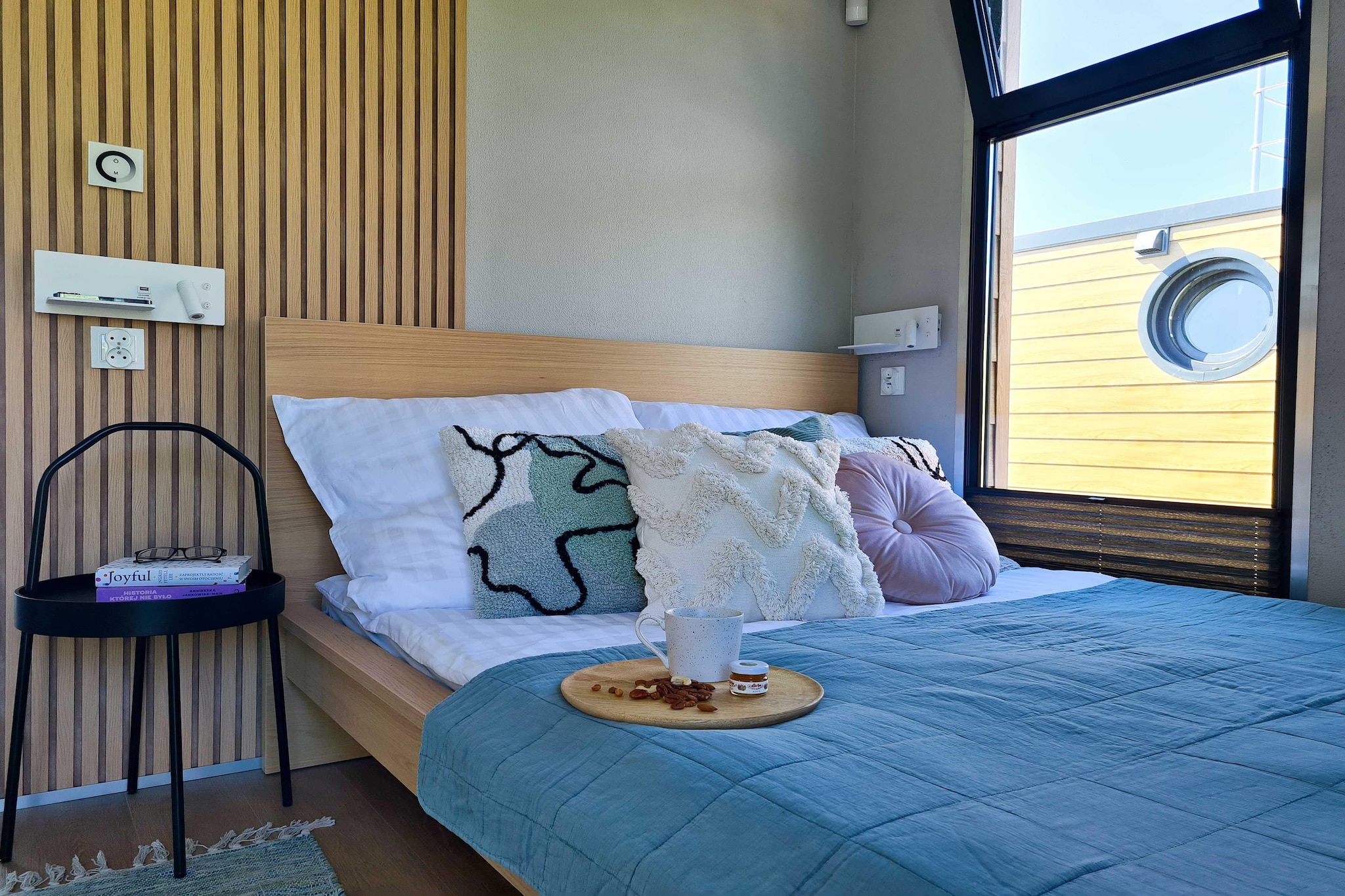 Houseboat in Łazy by Lake Jamno and the Sea