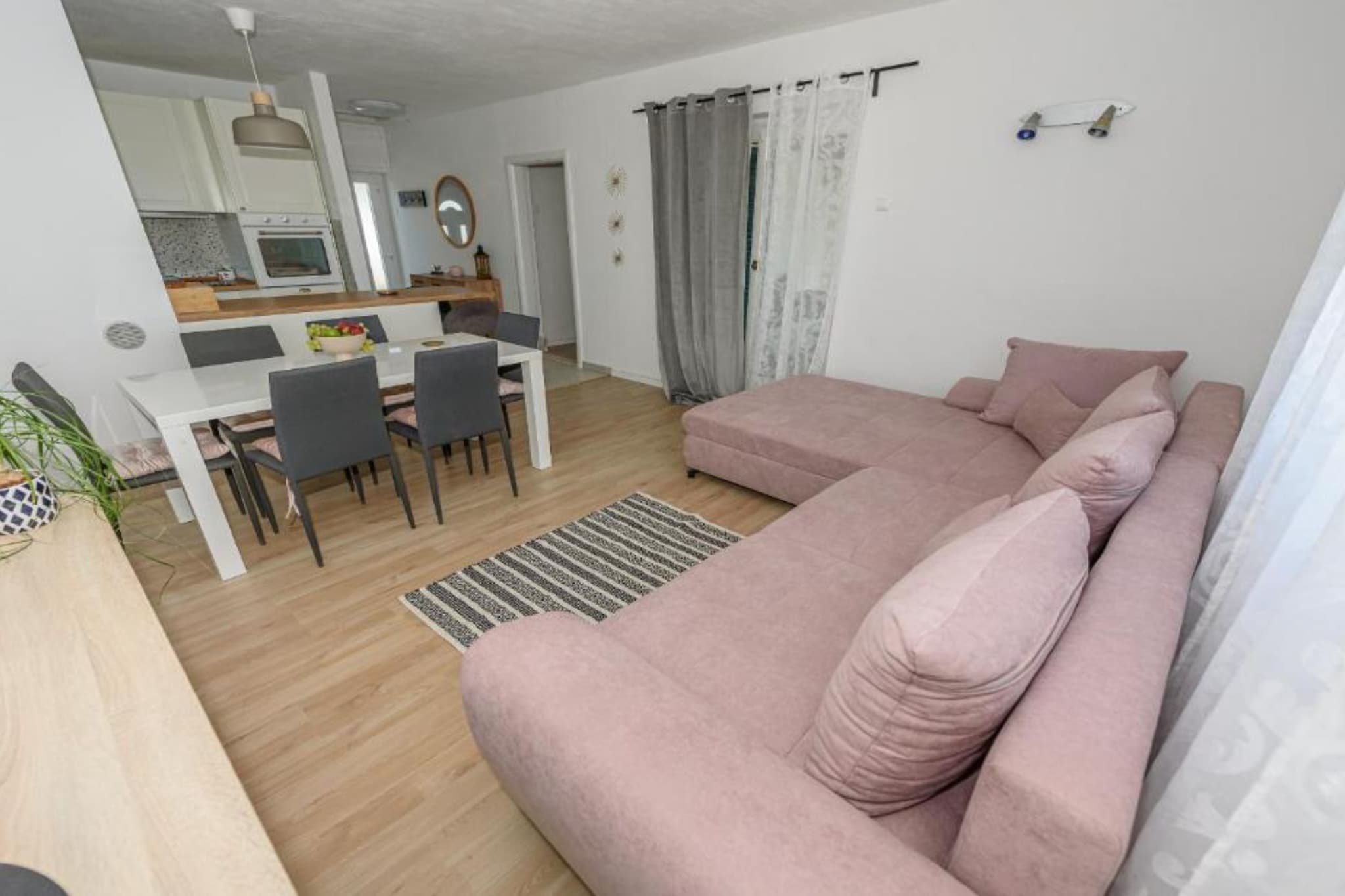One Bedroom House with Sea View-Wohnzimmer