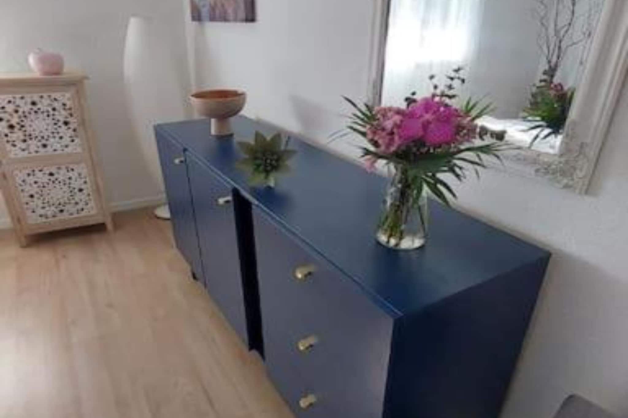 One Bedroom House with Sea View-Wohnzimmer