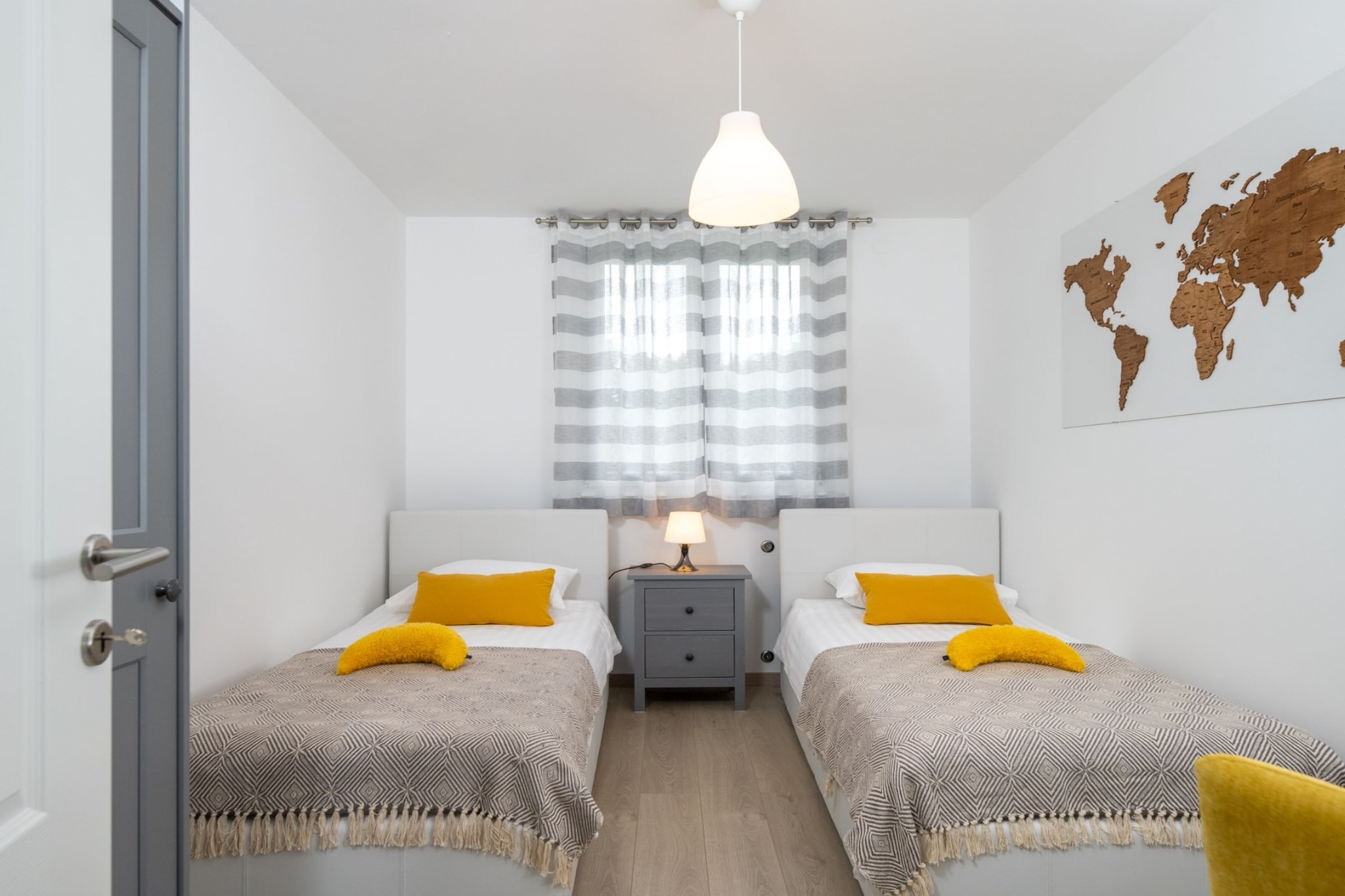 Holiday Home Milevoj - Three Bedroom Holiday Home-Bedroom