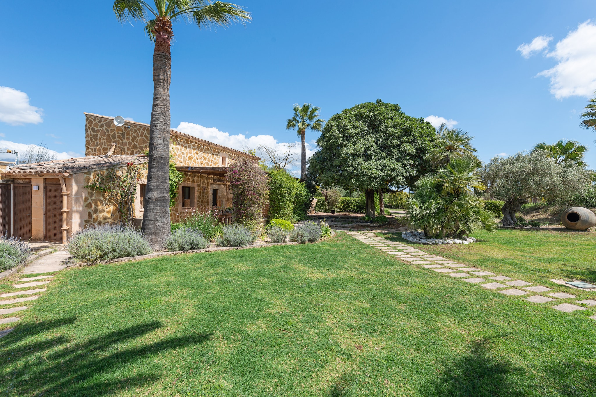 Le Petit Paradis - Villa With Private Pool