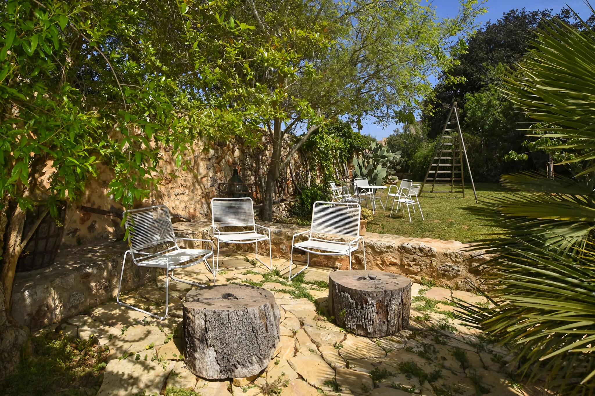 Finca in Sencelles with Pool and Garden