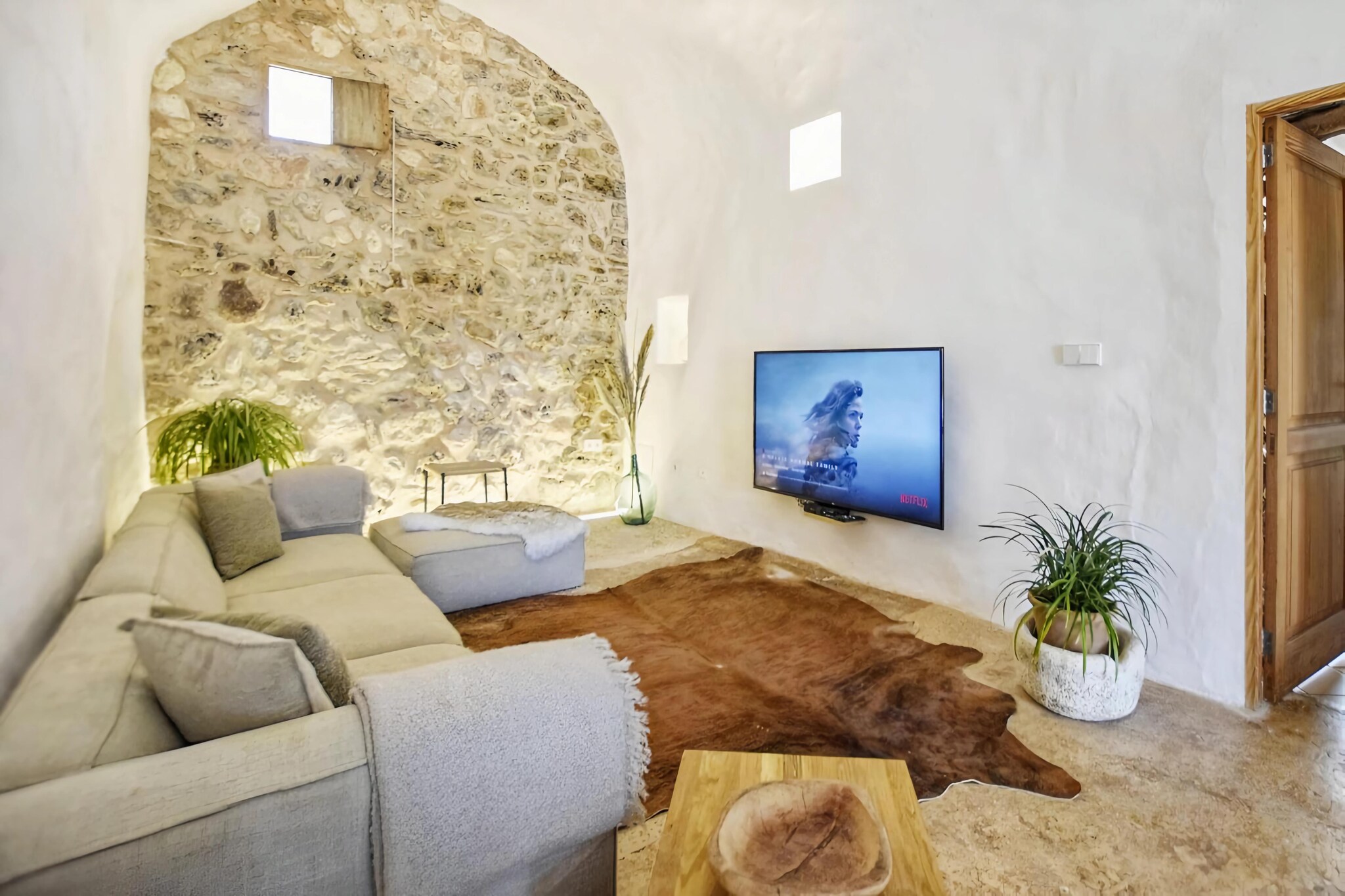 Finca in Sencelles with Pool and Garden