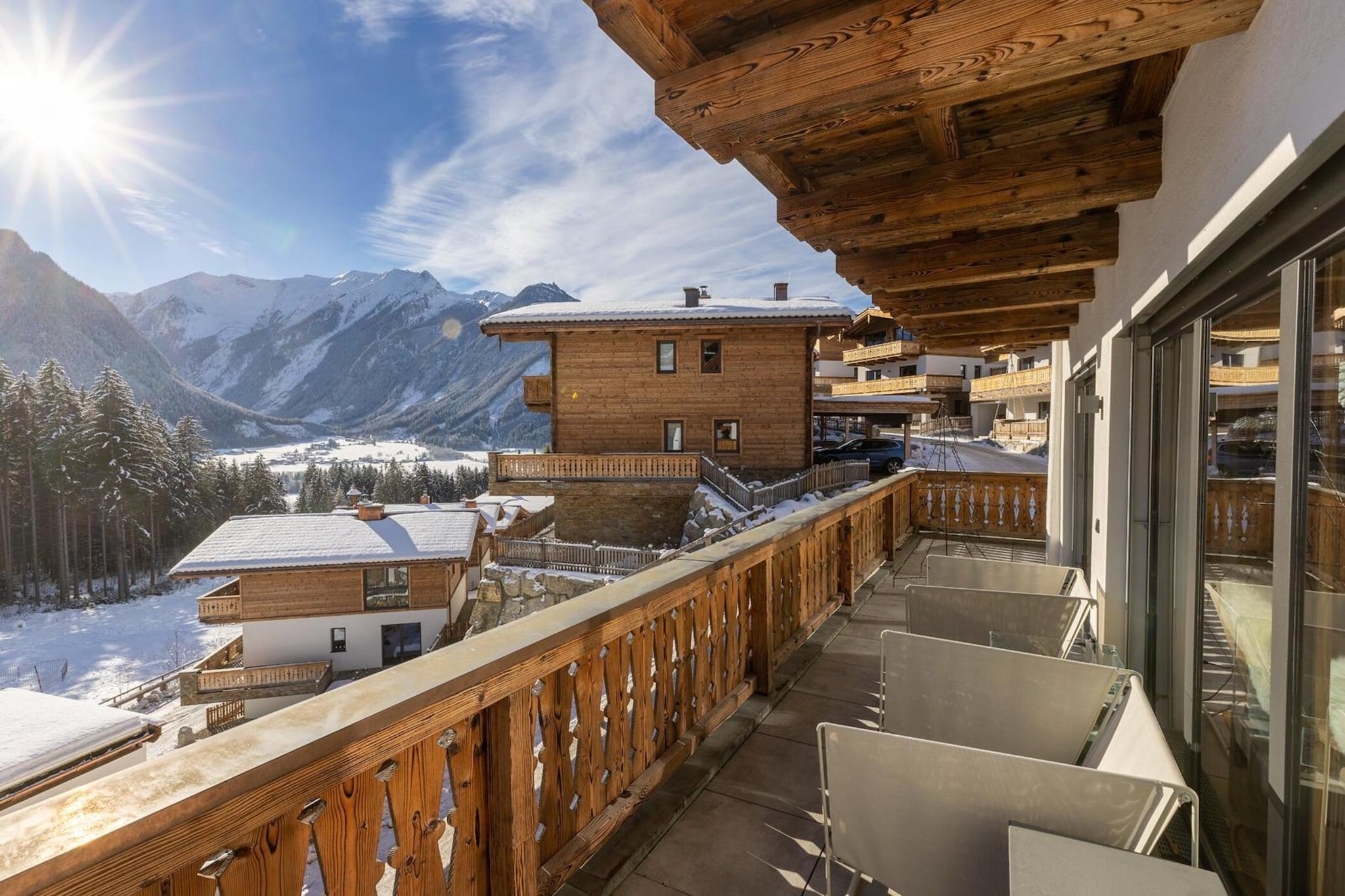 Nationalpark Chalet Grossschober-Buitenkant zomer