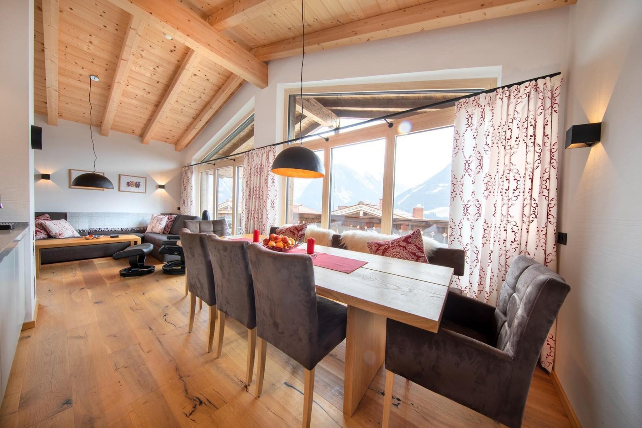 Nationalpark Chalet Rötspitze-Eetkamer