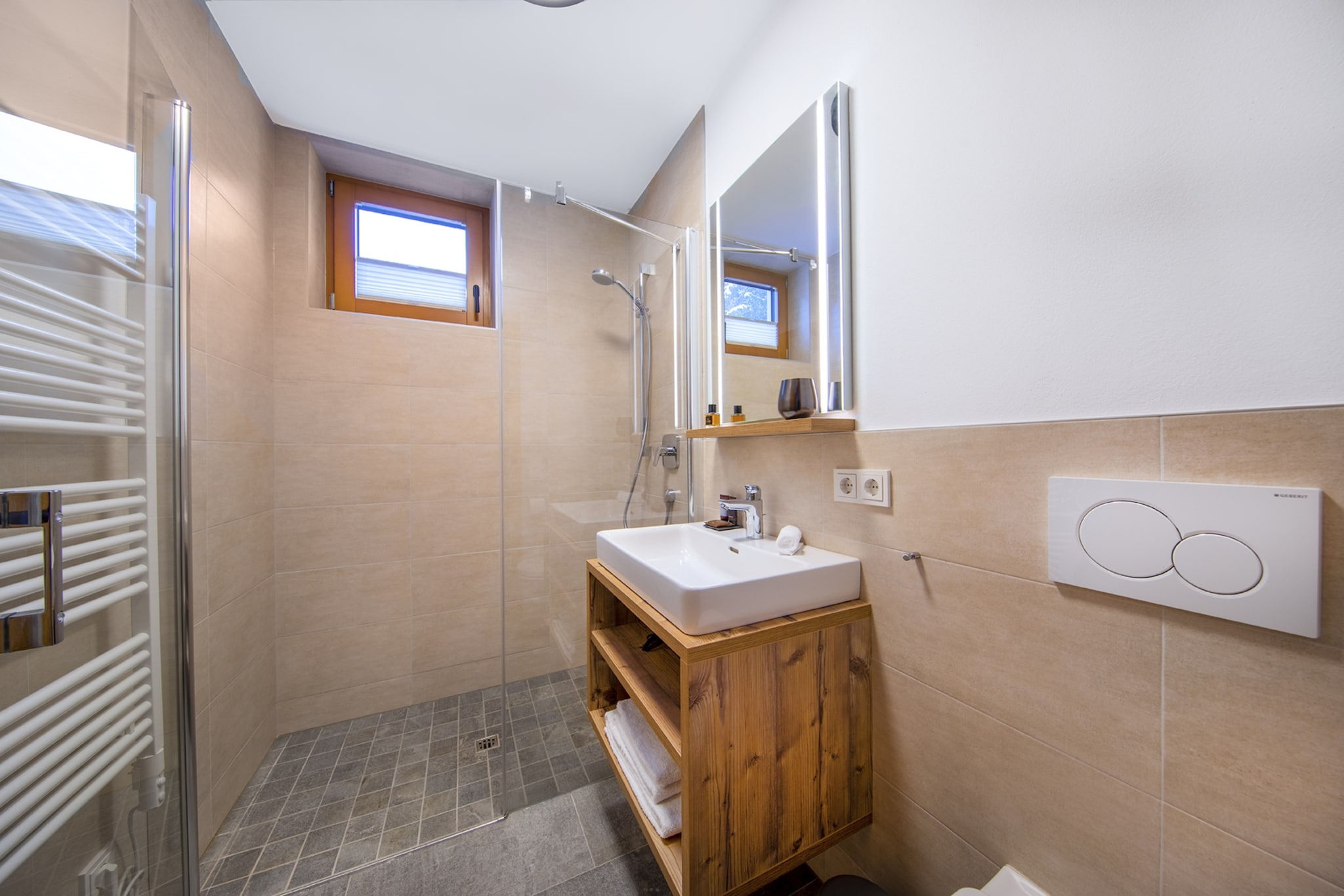 Nationalpark Chalet Schneespitze-Badkamer
