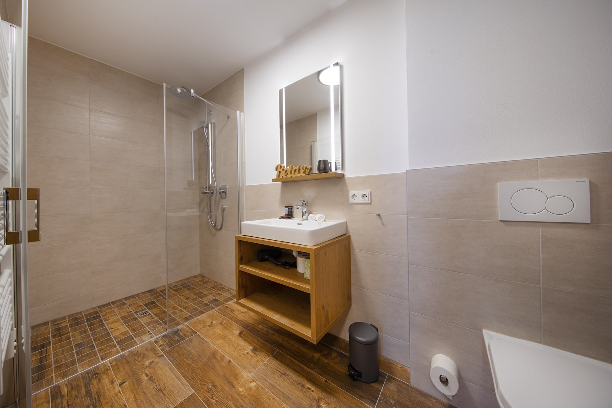 Nationalpark Chalet Schneespitze-Badkamer