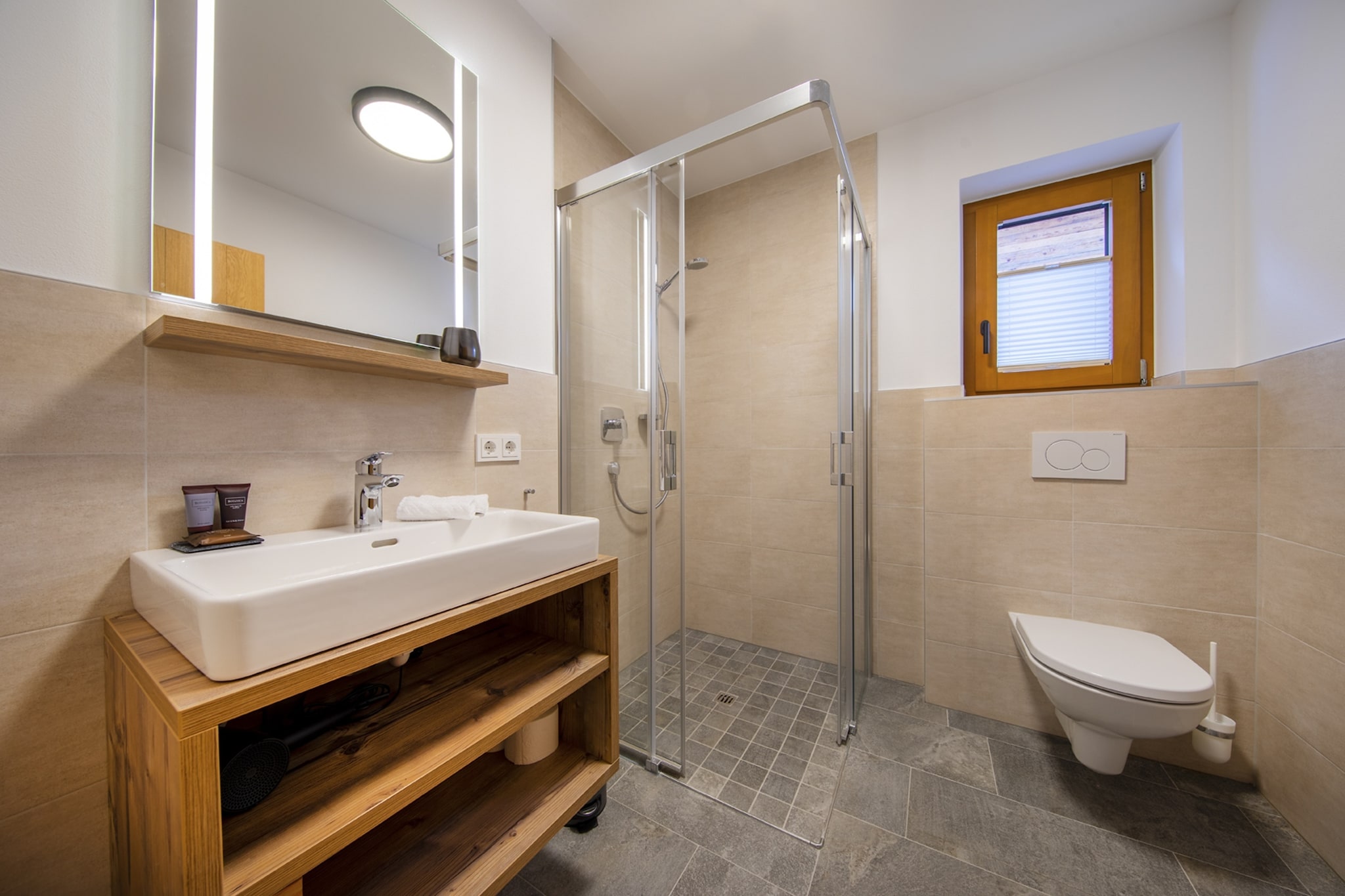 Nationalpark Chalet Schneespitze-Badkamer