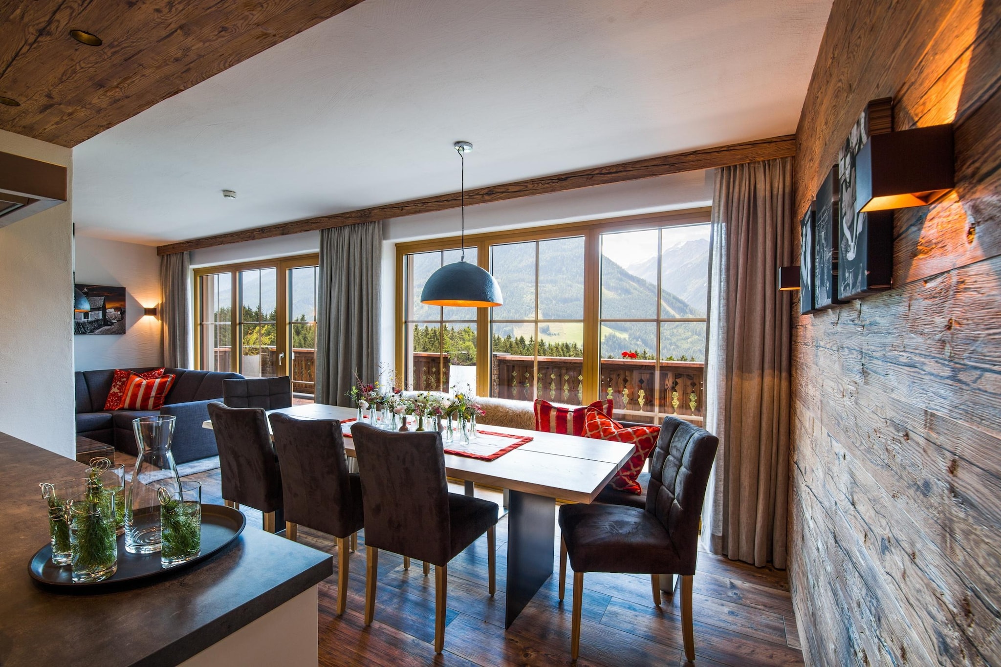 Nationalpark Chalet Weissspitze-Eetkamer