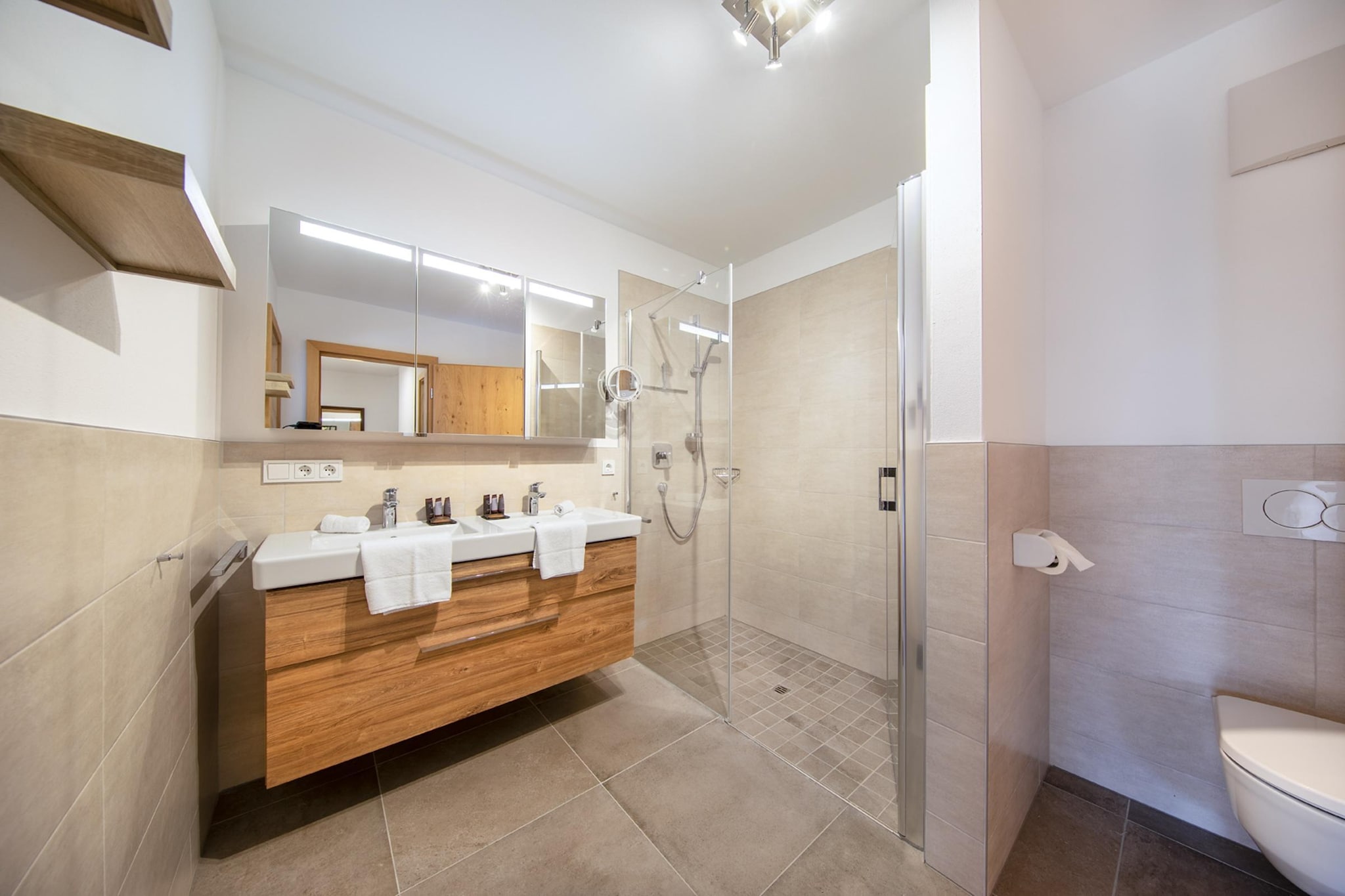 Nationalpark Chalet Edelweissspitze-Badkamer