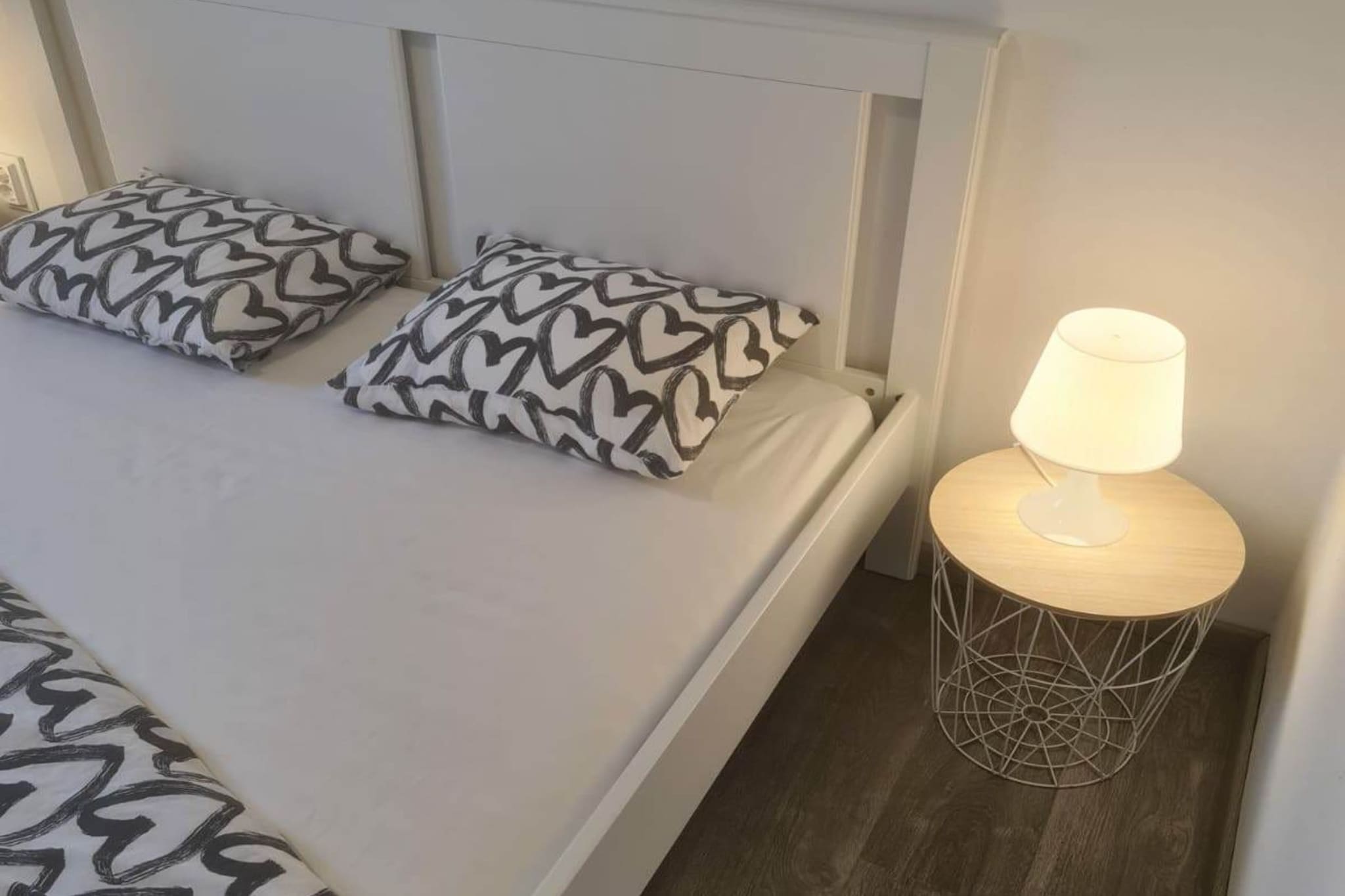 Apartments Rubbi - Two Bedroom Apartment with Terrace-Bedroom