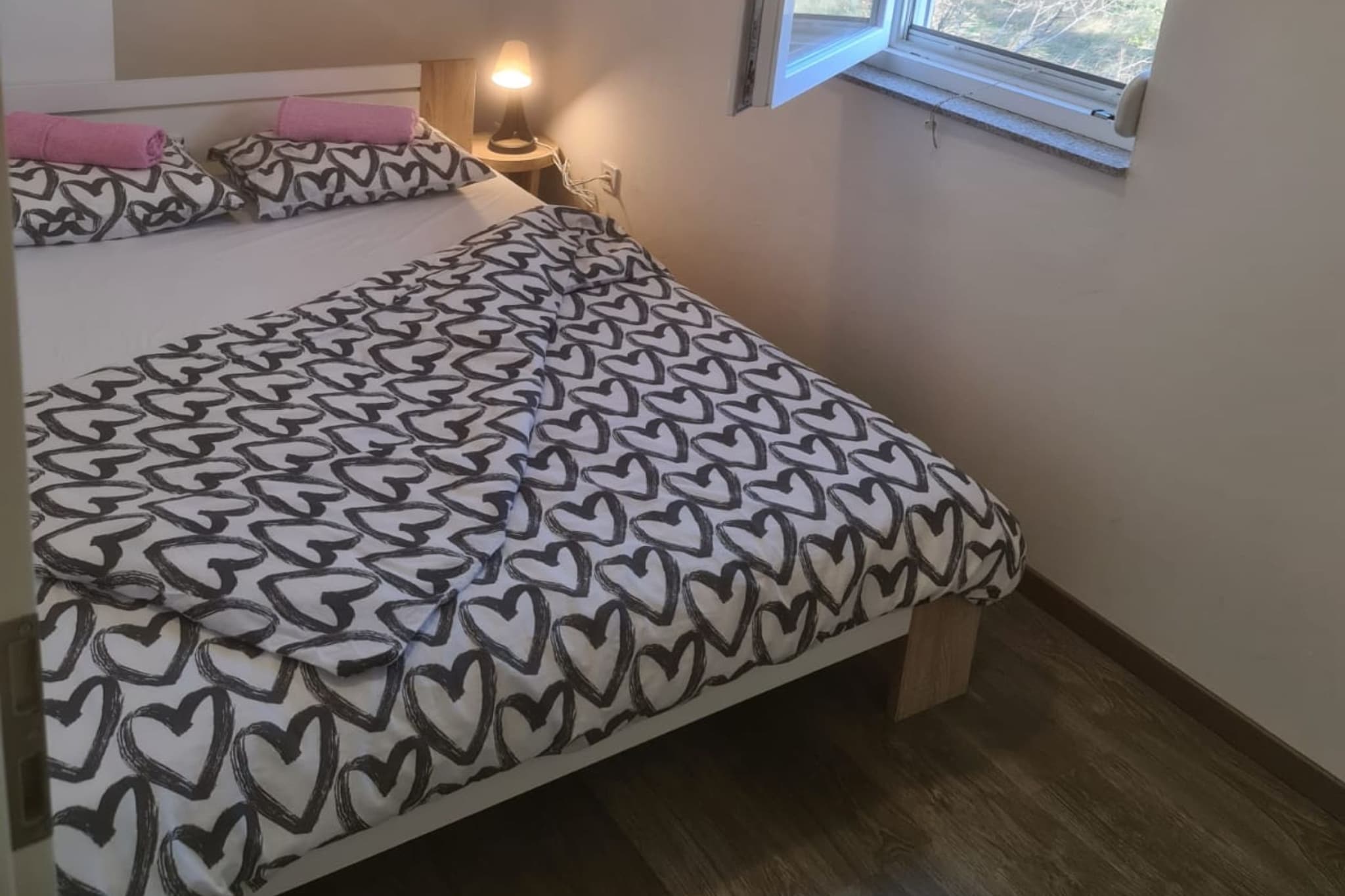 Apartments Rubbi - Two Bedroom Apartment with Terrace-Bedroom