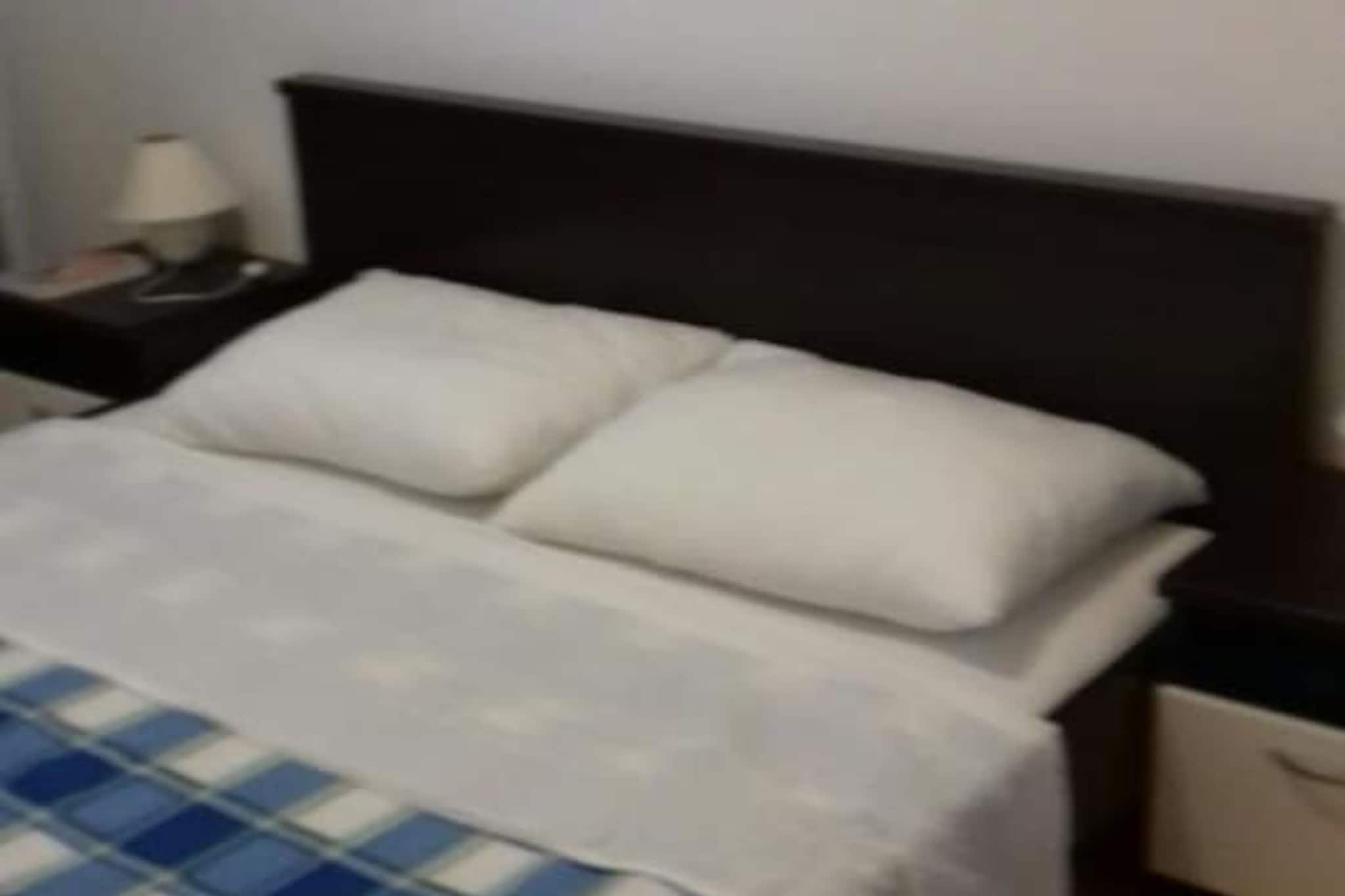 Apartments Rubbi - Three Bedroom Apartment with Terrace-Bedroom