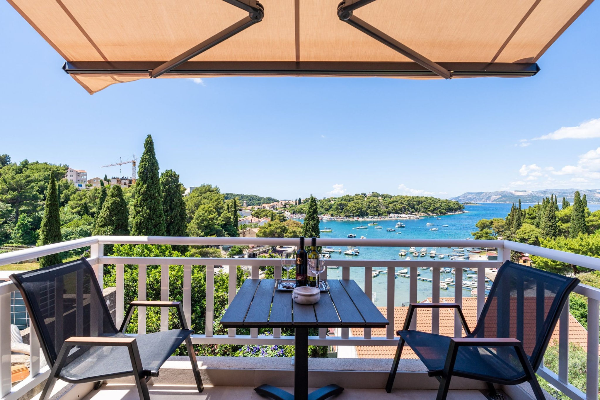 Apartment Sunset Cavtat- Two Bedroom Apartment with Balcony-Terrassenbalkon