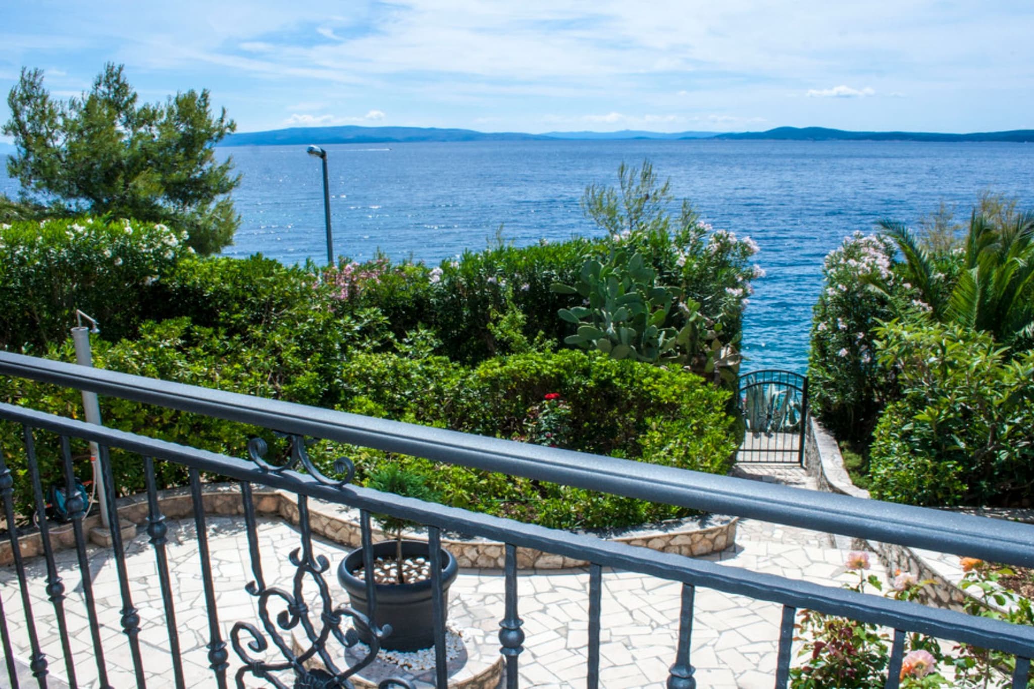 Apartment Villa Daniela - Three Bedroom Apartment with Terrace-Terrassenbalkon
