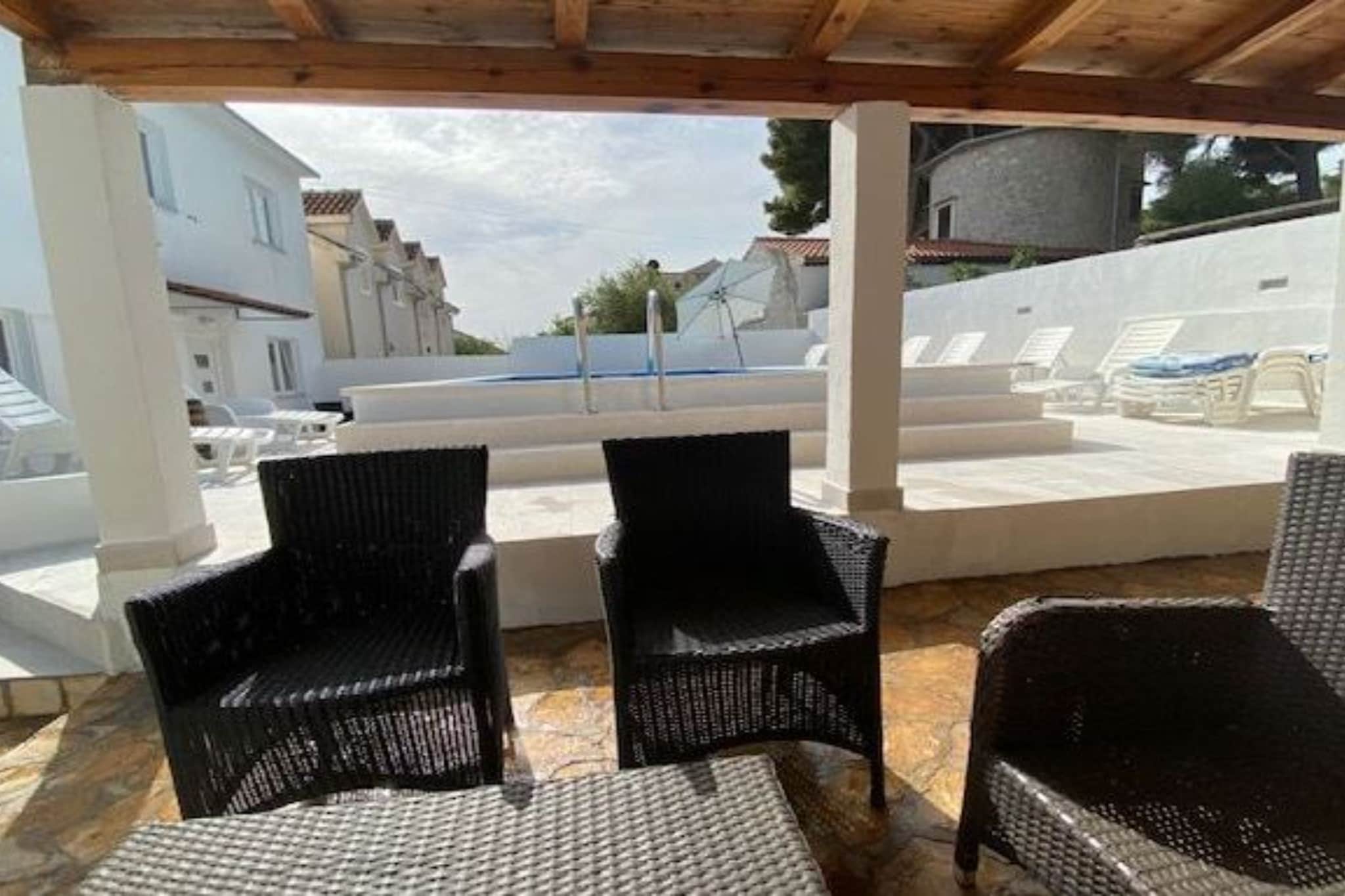 Villa Brazza - Two Bedroom Apartment A2-Terrasse