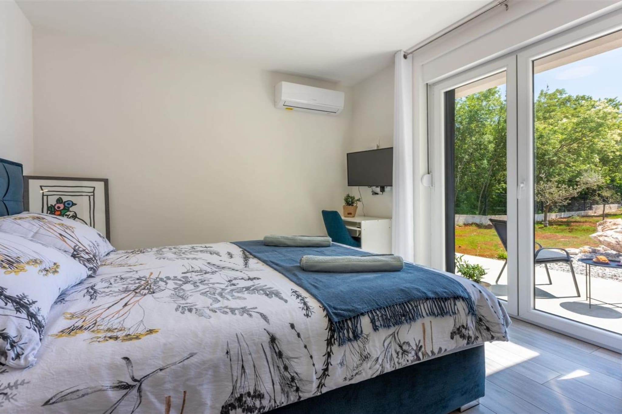 Three Bedroom Villa with Swiming Pool-Schlafzimmer