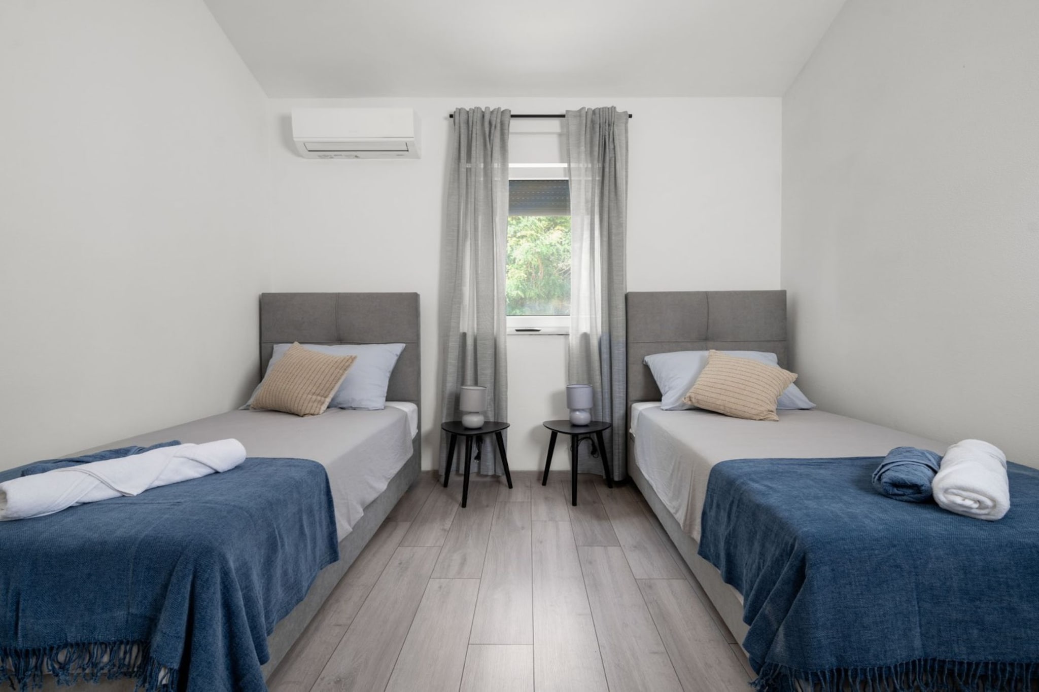 Villa SABINA - Santalezi - Three Bedroom Villa with Swimming Pool-Bedroom