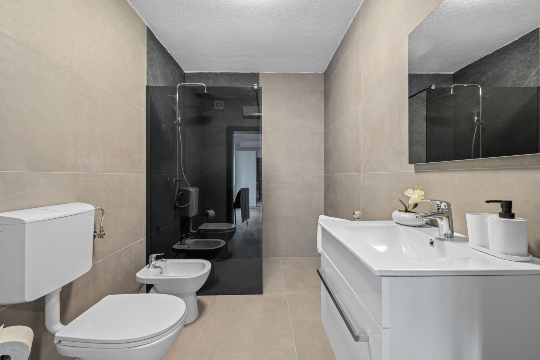 Villa SABINA - Santalezi - Three Bedroom Villa with Swimming Pool-Bathroom