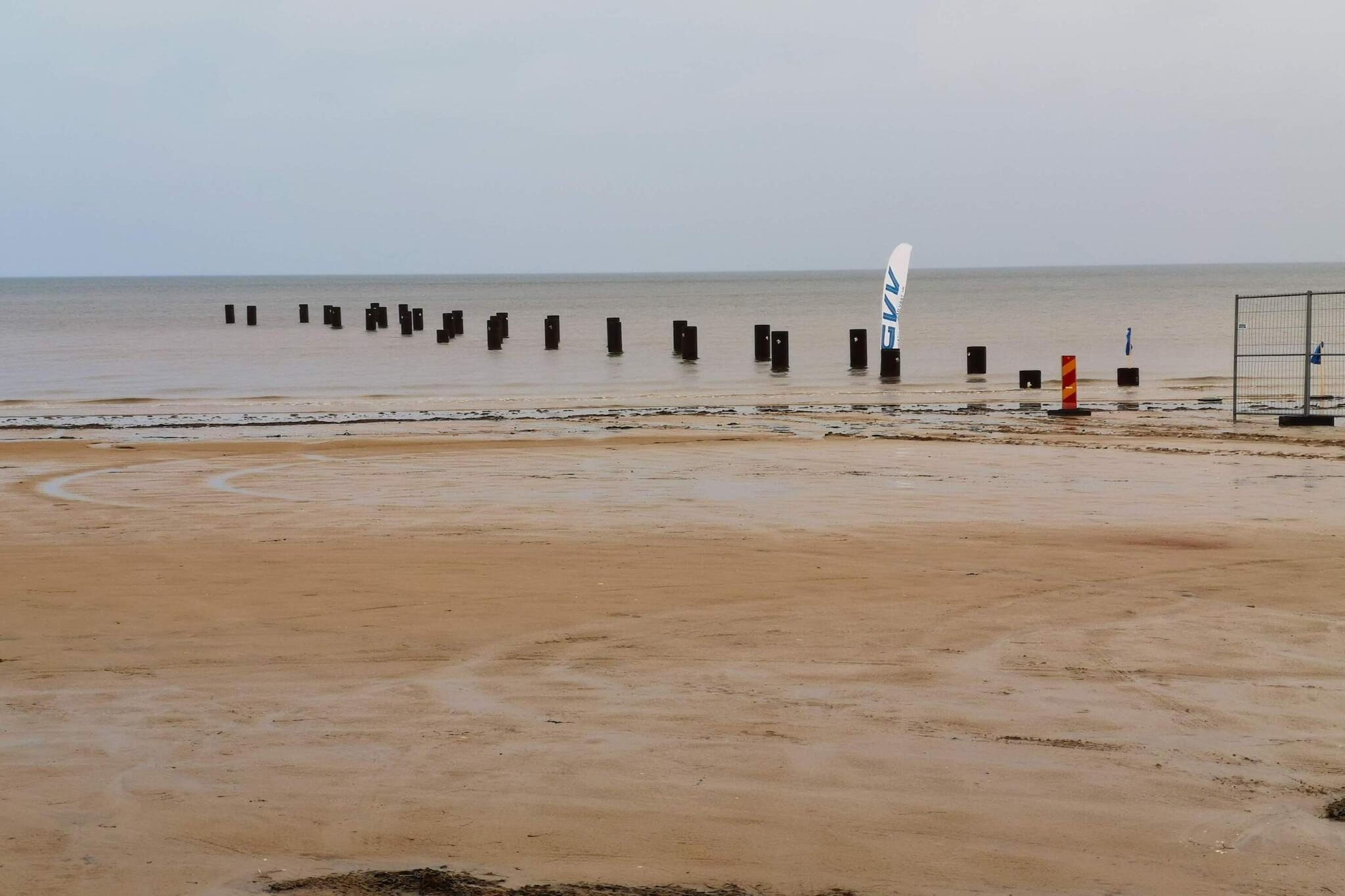 Mooi appartement vlakbij het strand-By Traum-Waterzicht