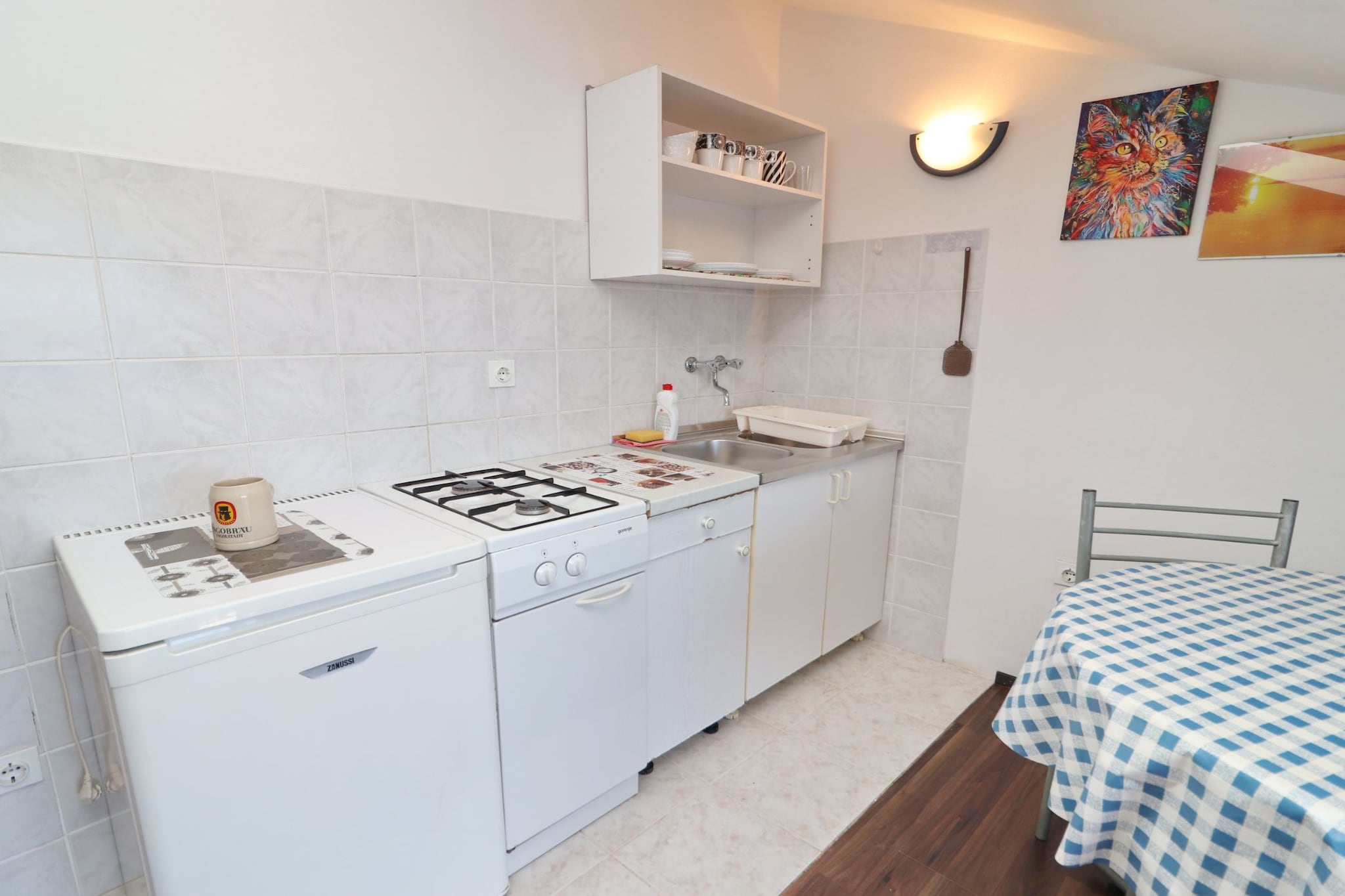 Apartments Karbuni By The Sea - One Bedroom apartment with Terrace and Sea View (A4) U REDU-Küche