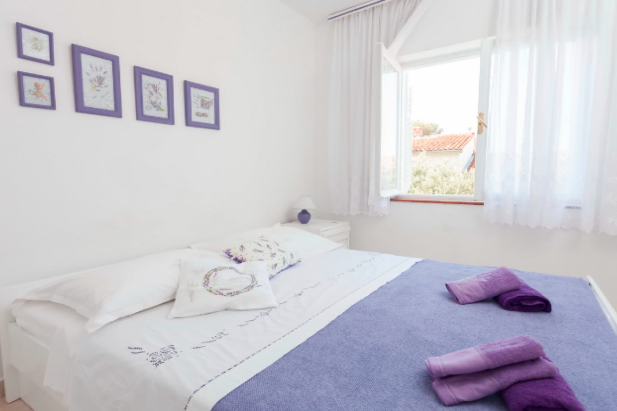 Apartments Lily - Three Bedroom Apartment with Terrace and Sea View-Bedroom