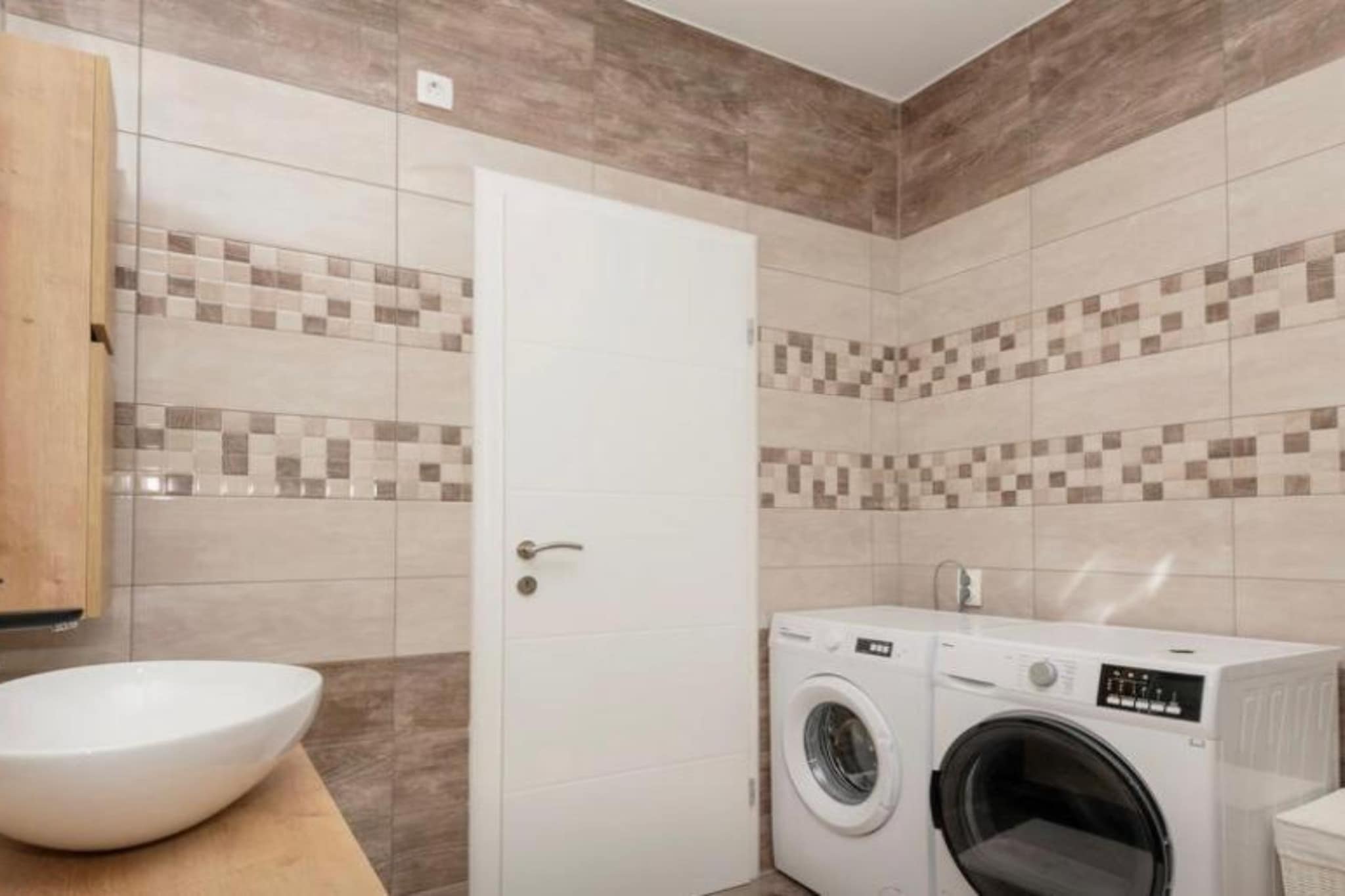 Villa Rest for the soul - Four Bedroom Villa-Salle de bain