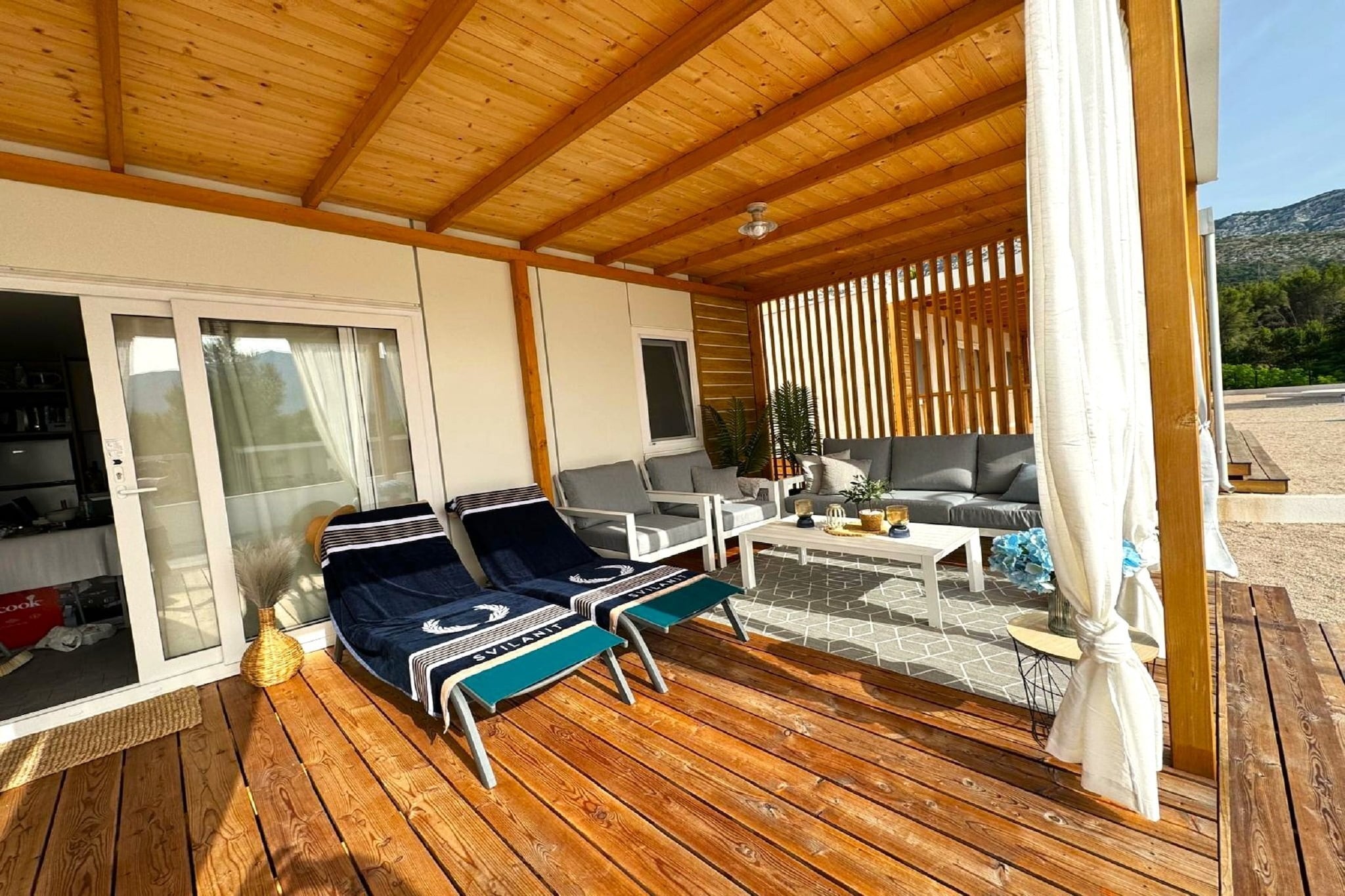 Blue Charm Mobile Home - Two Bedroom Mobile Home ( M10)-Außenbereich