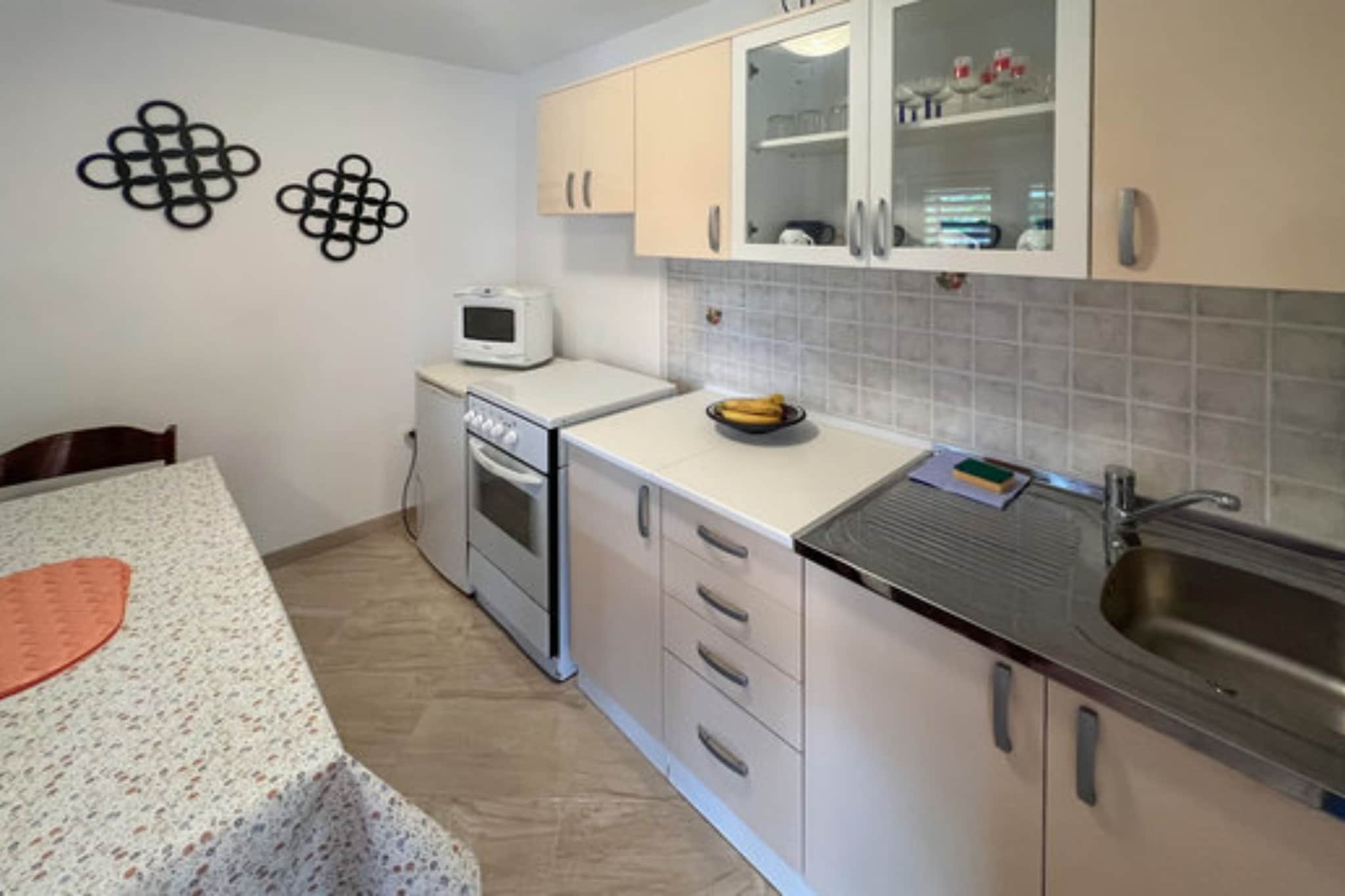 Holiday Home Aurora - Three bedroom Holiday Home-Küche