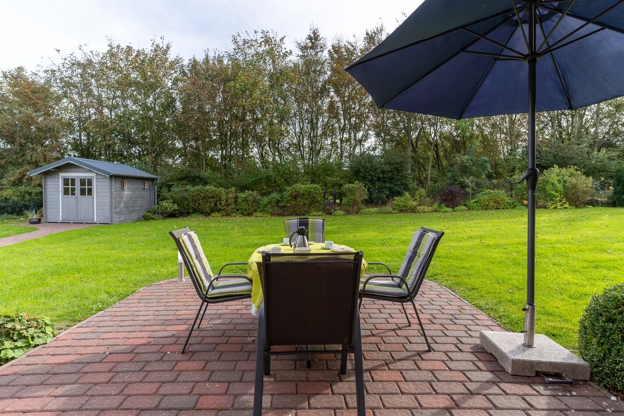 Ferienwohnung Friesenkind-Gardens in summer