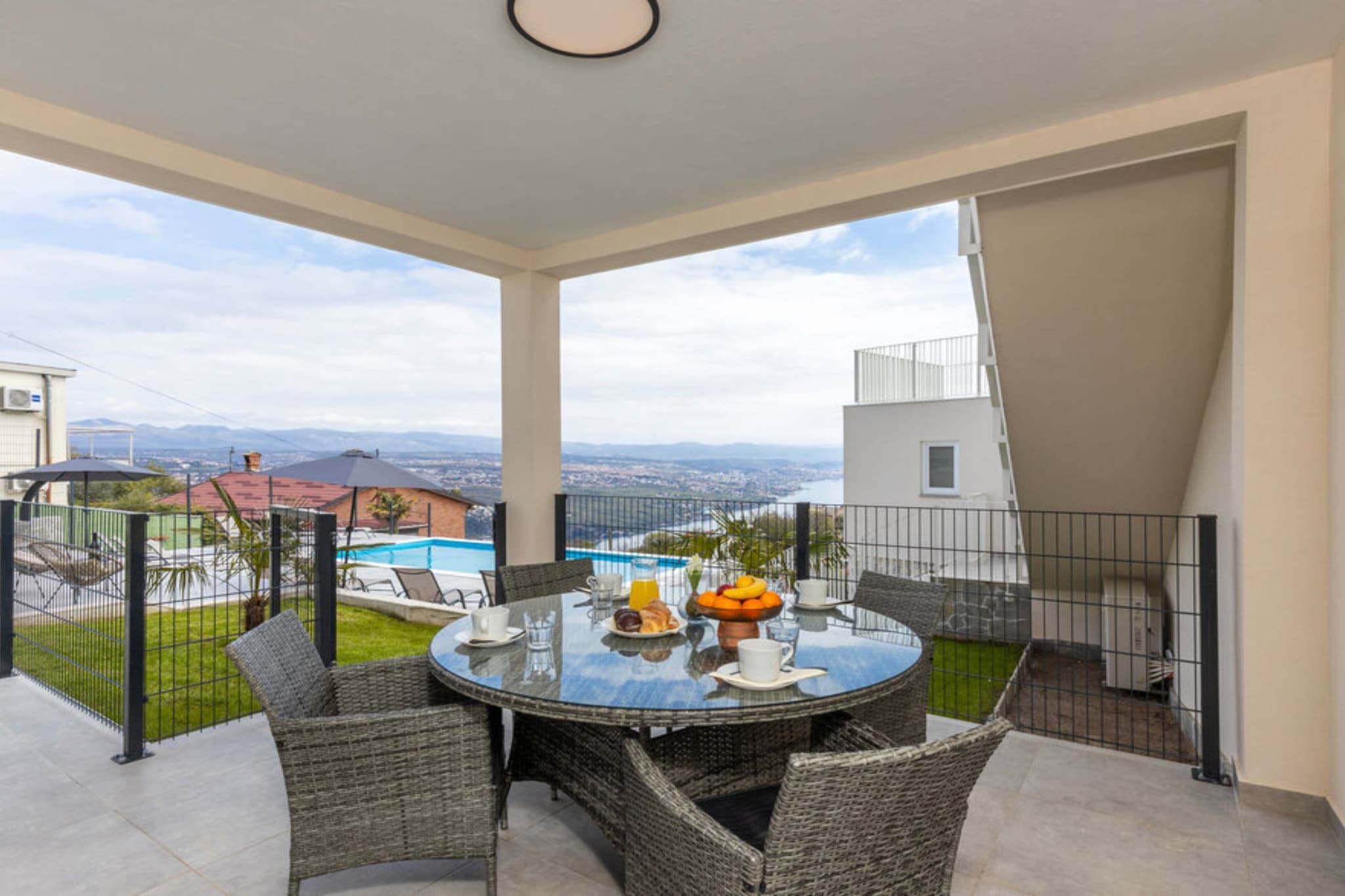 Apartments Bregha - One Bedrom Apartment with Terrace-Dining room