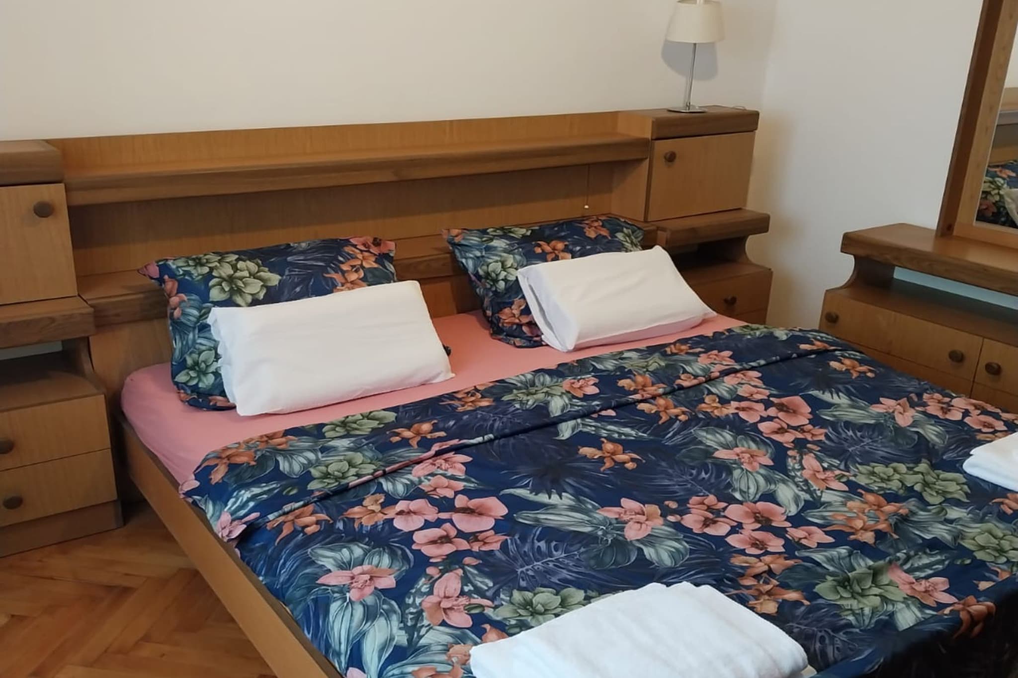 Holiday Home Marina - Two Bedroom Holiday Home with Terrace-Chambre