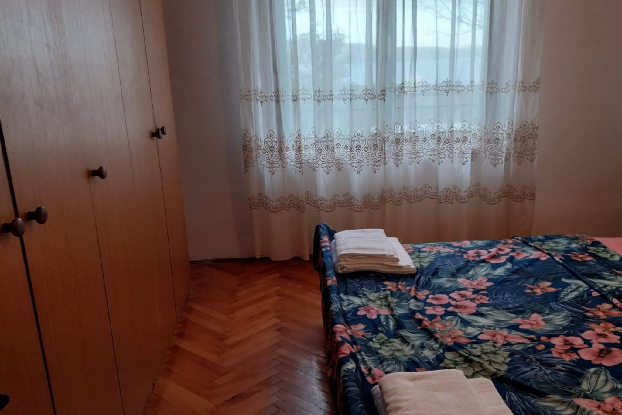 Holiday Home Marina - Two Bedroom Holiday Home with Terrace-Chambre