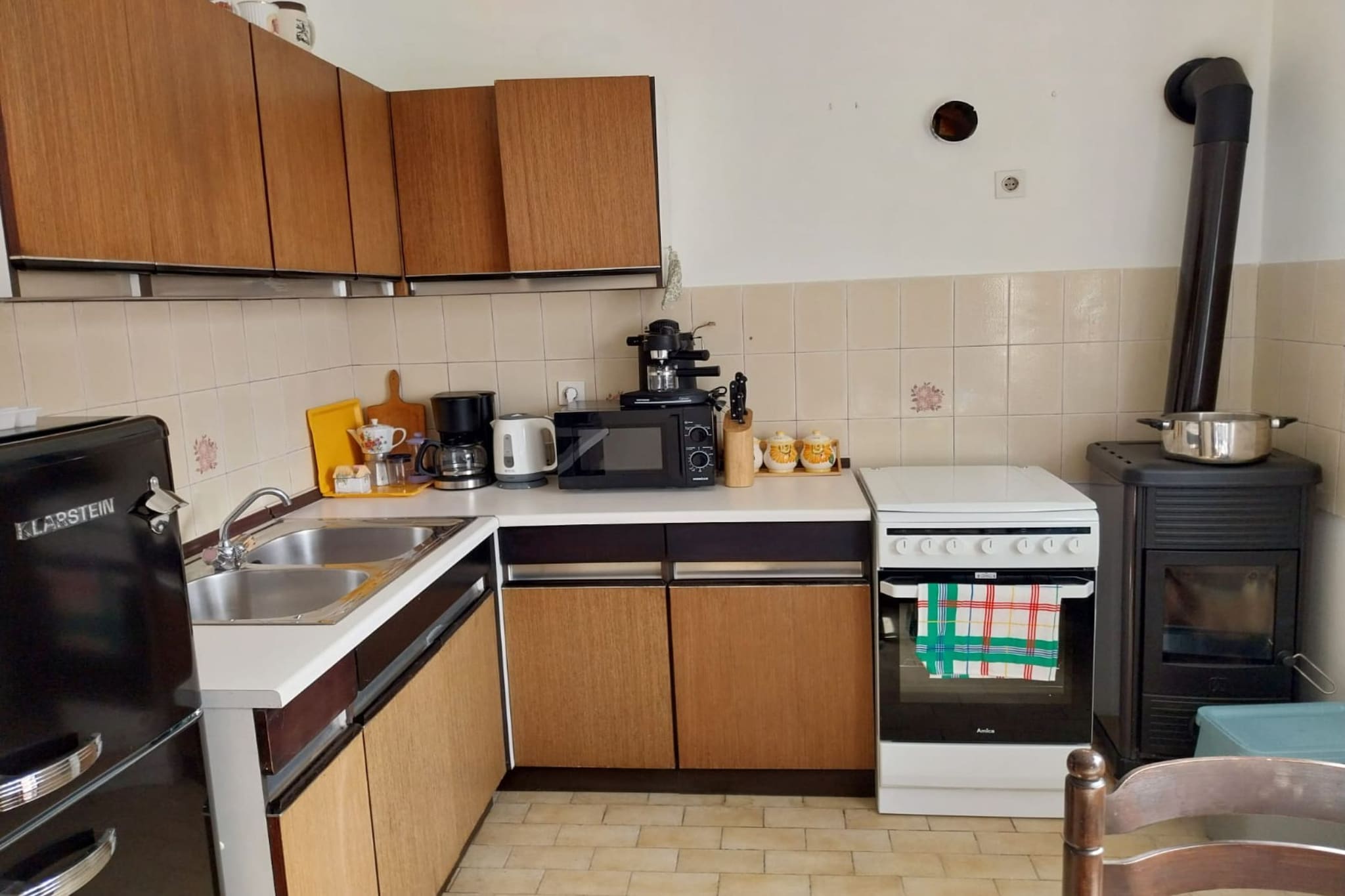 Holiday Home Marina - Two Bedroom Holiday Home with Terrace-Cuisine