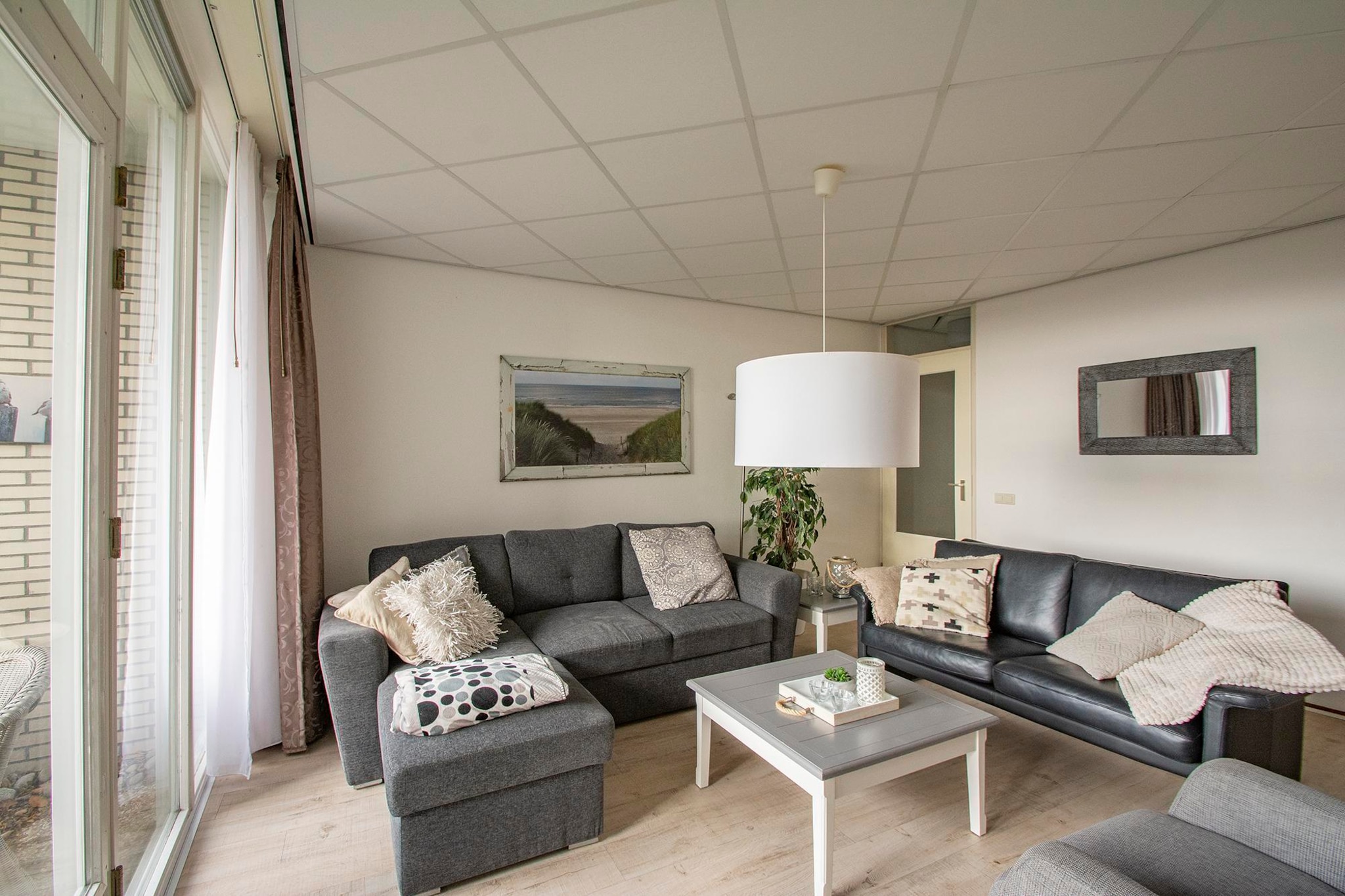 Strandslag 107-Woonkamer
