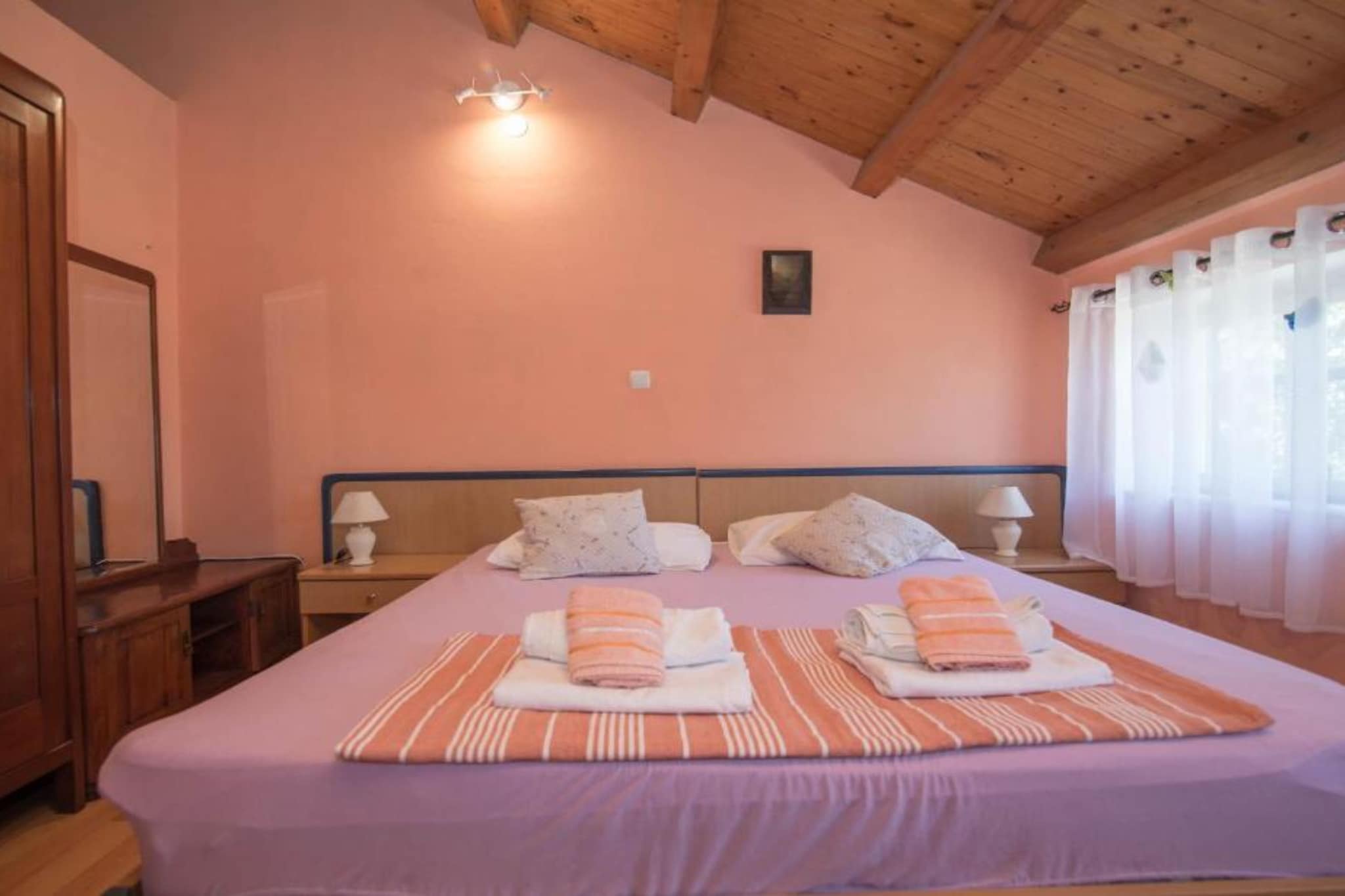 Apartments Bonic - Two Bedroom Apartment with Balcony (APP 3)-Bedroom
