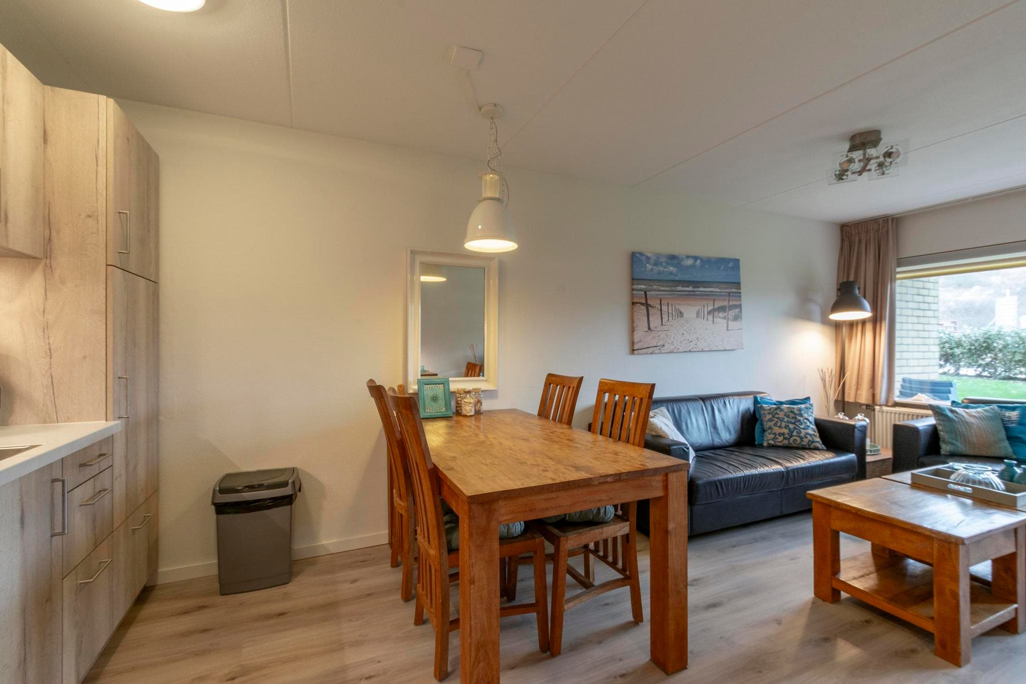 Beach Appartement 07-Eetkamer