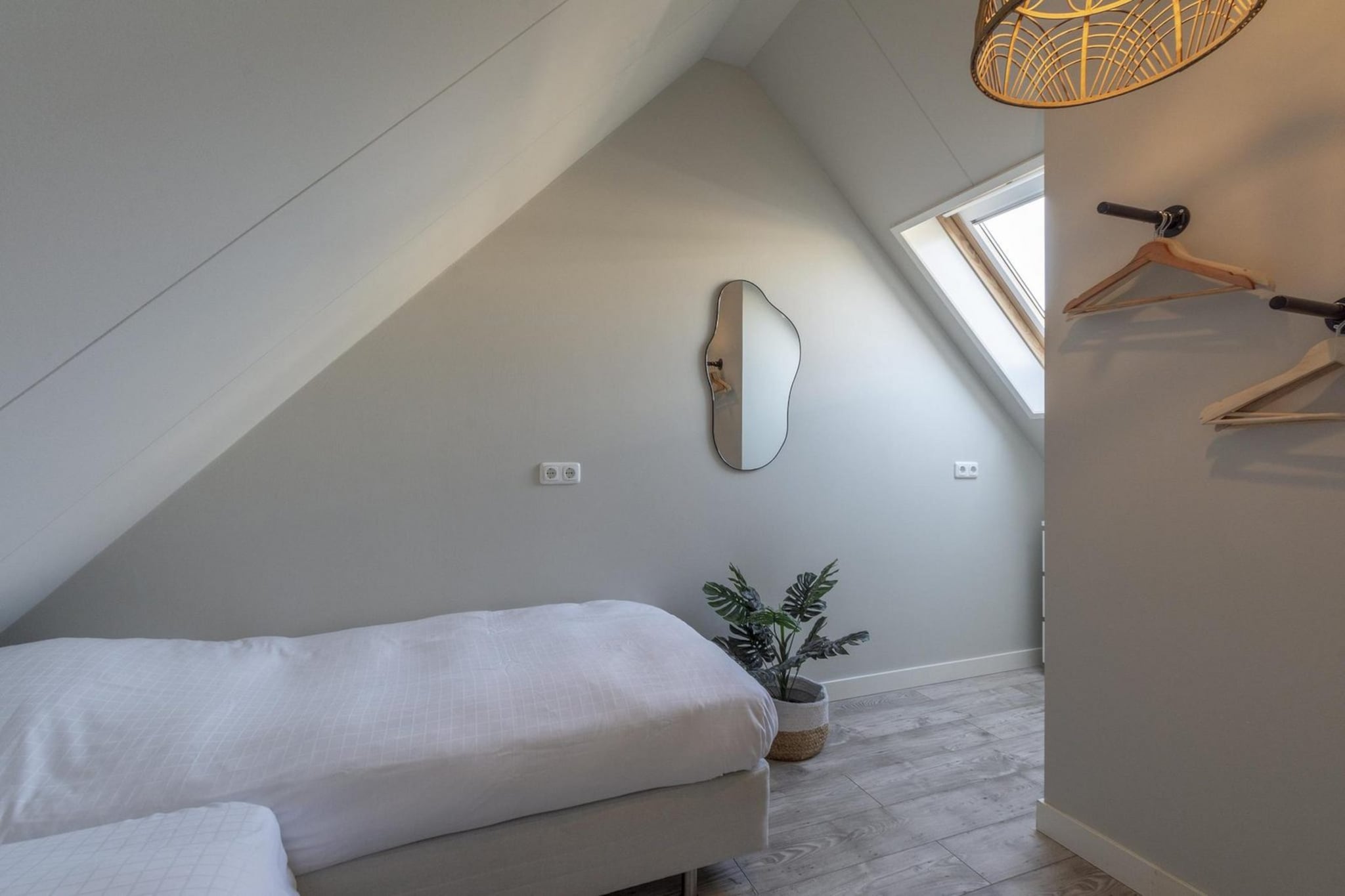 Duinroosweg 83-Image-tags.