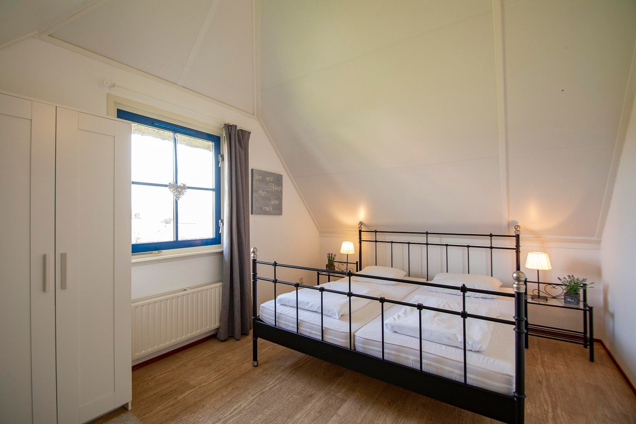 De Buitenplaats 100-Slaapkamer