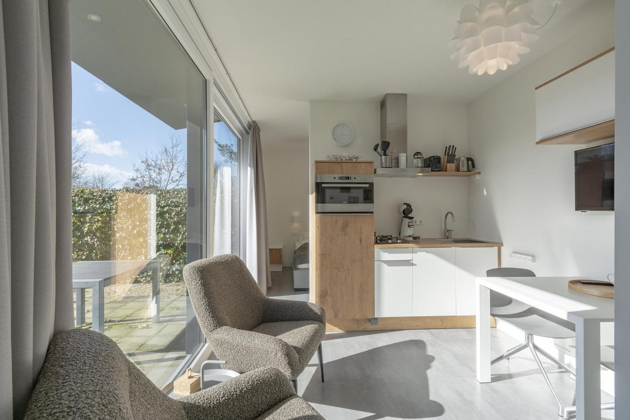 Suite Uitwaayer-Image-tags.