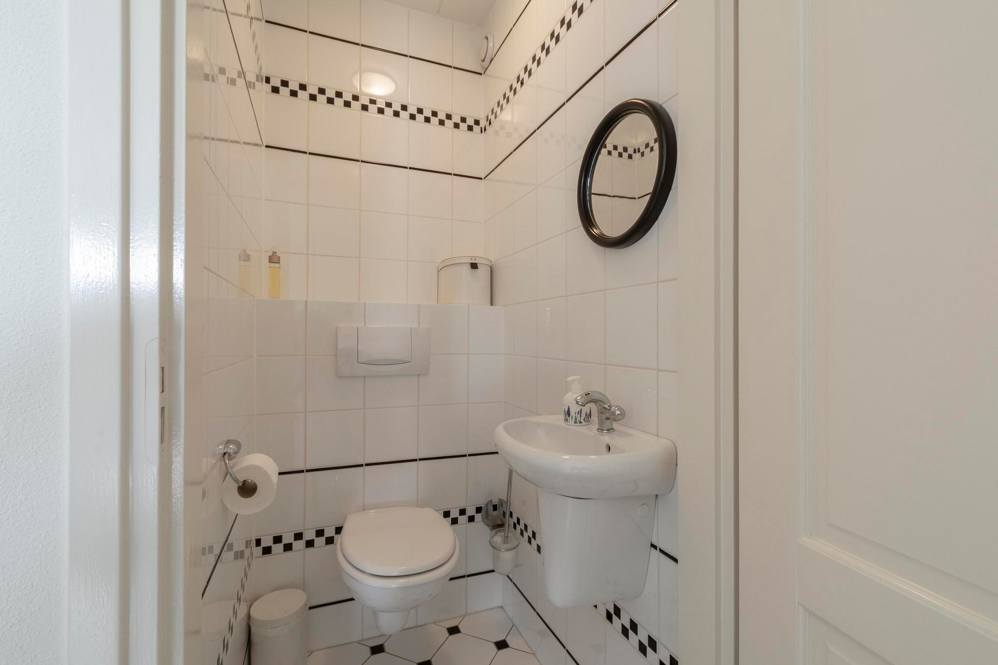 De Buitenplaats 16-Badkamer