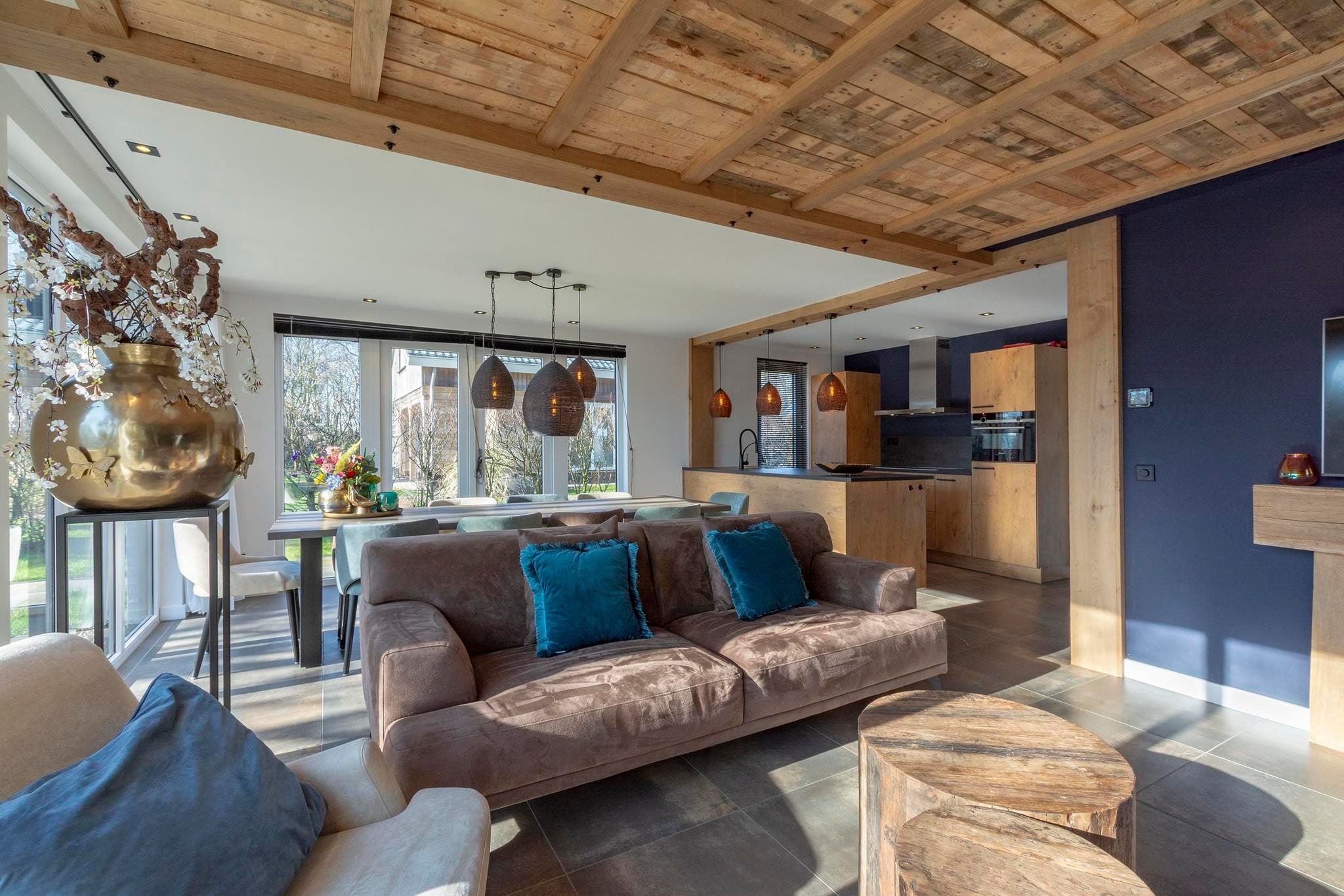 Luxe Villa Keizerskroon - Keizerkroon 63-Woonkamer