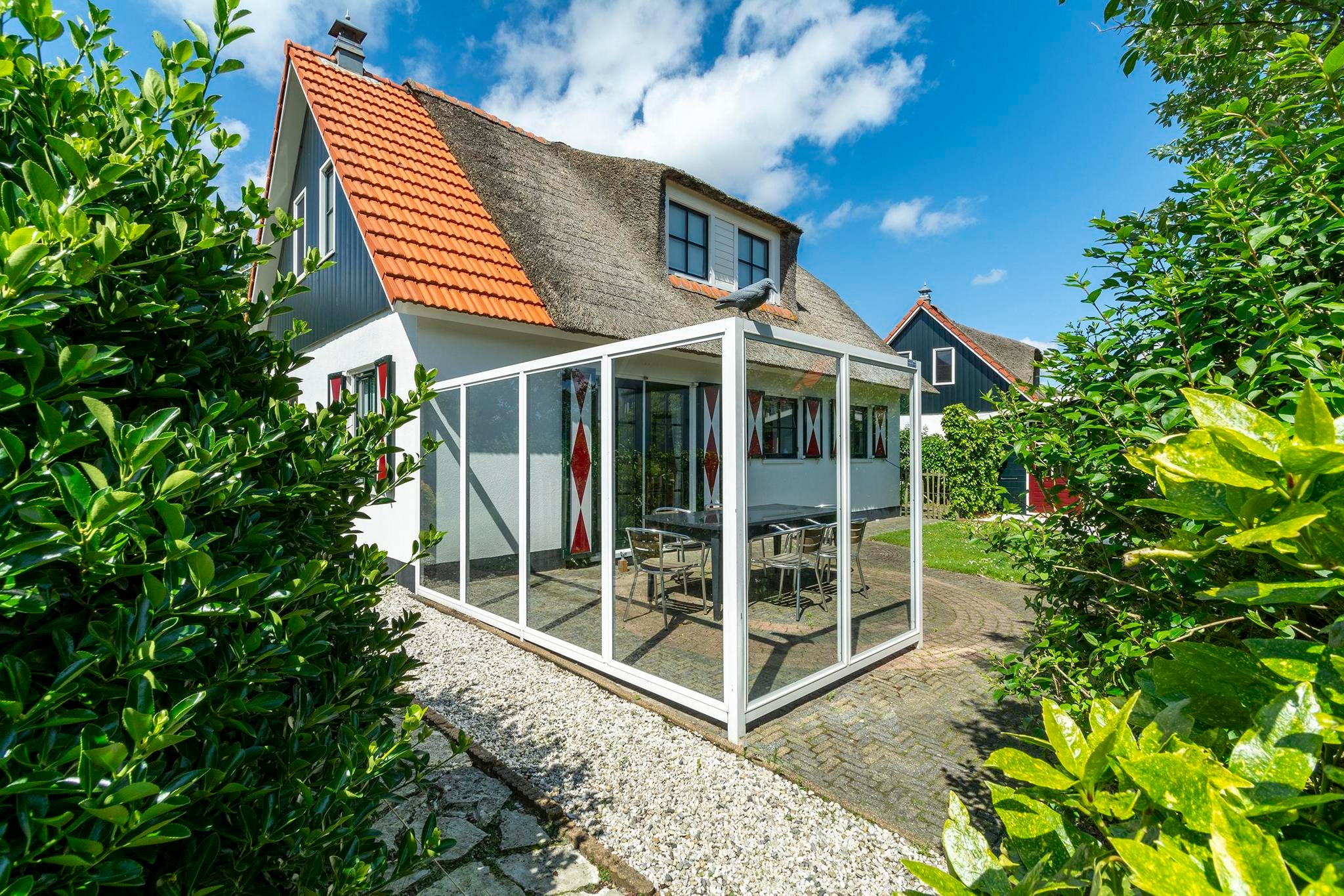 De Buitenplaats 62-Buitenkant zomer