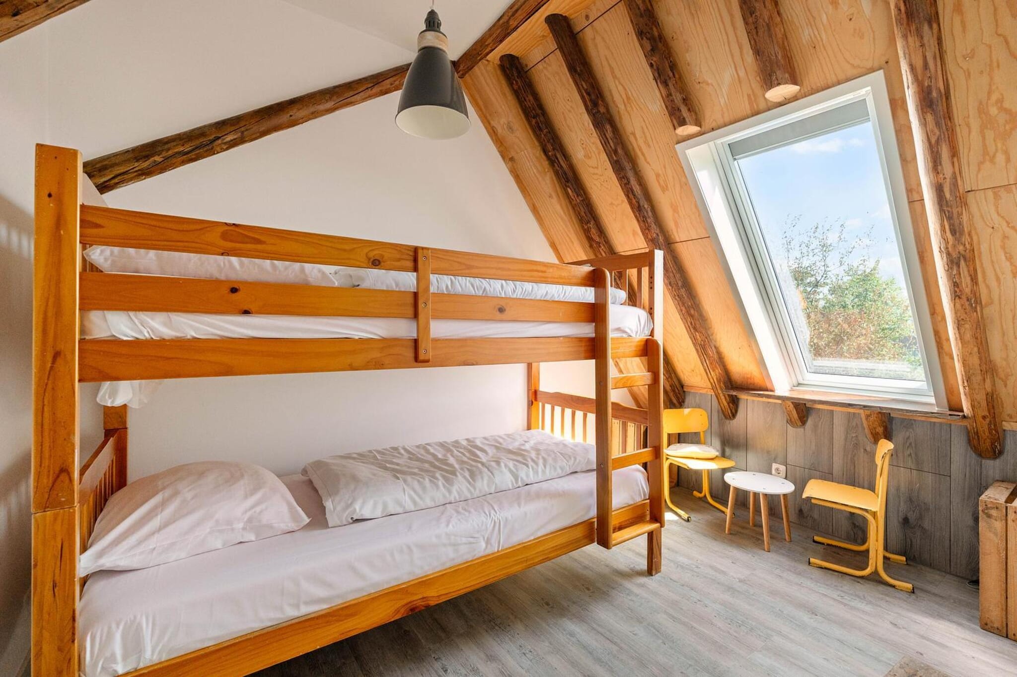 Bed Room