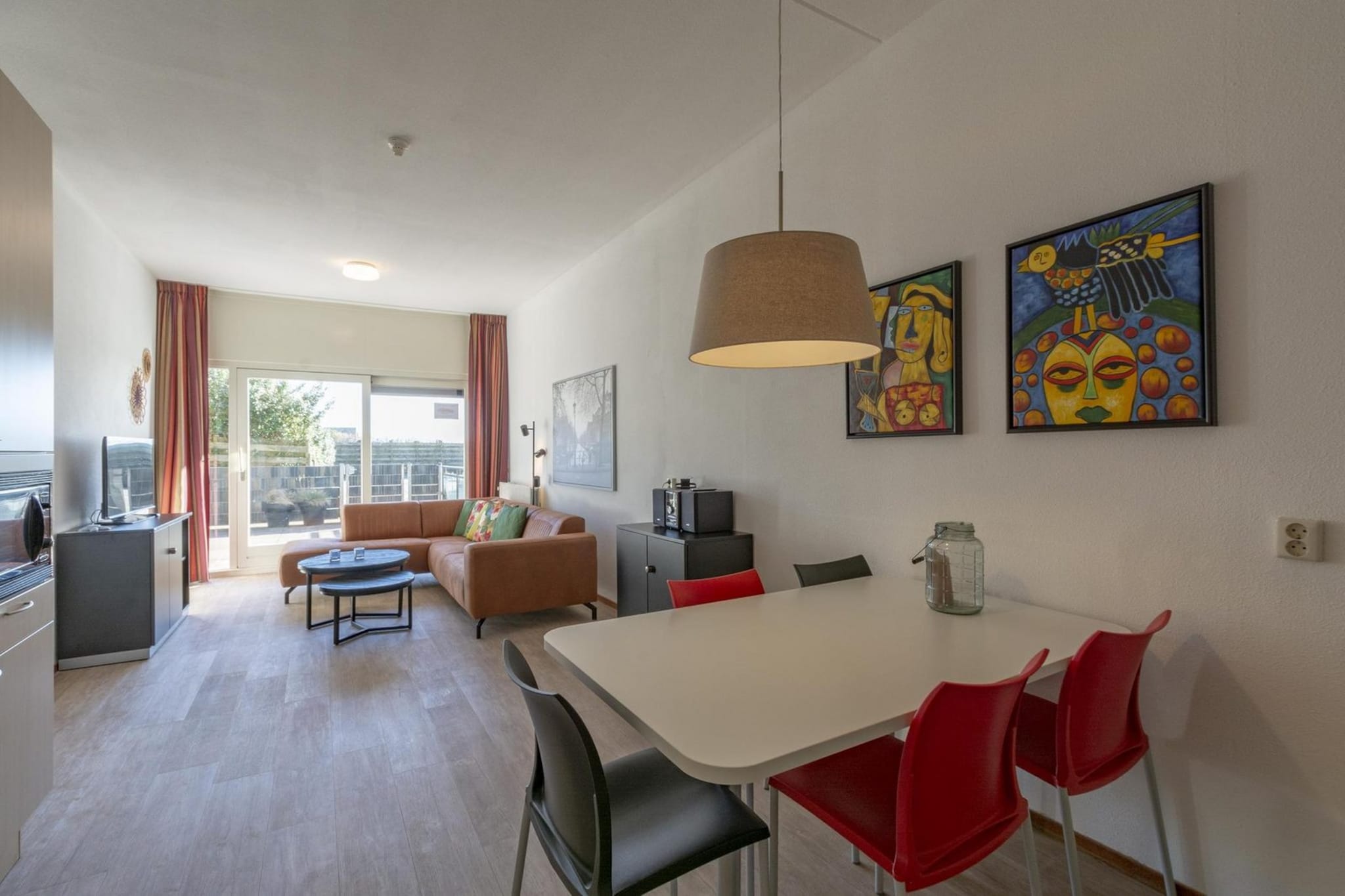 Wijde Blick 103-Image-tags.