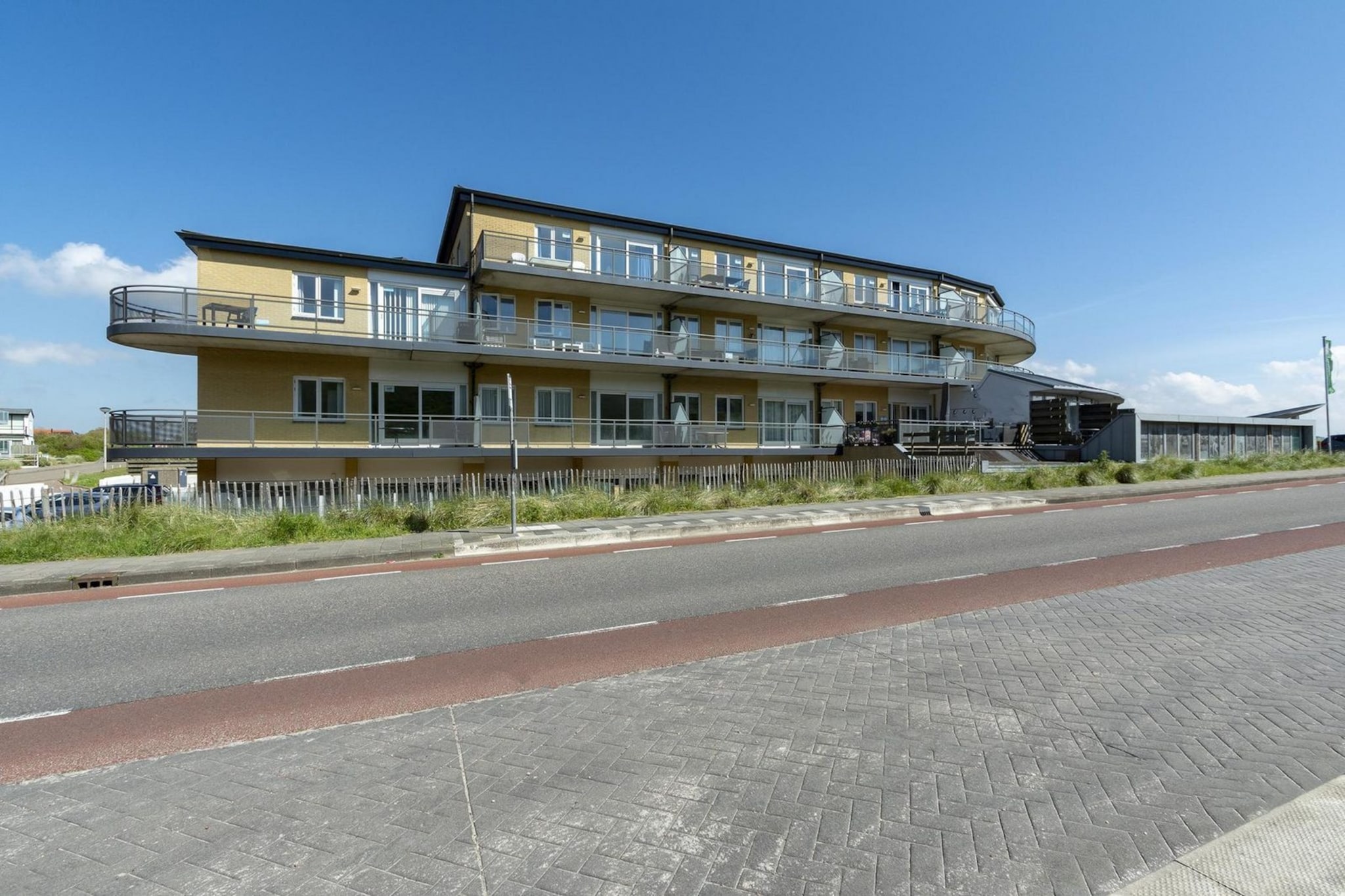 Wijde Blick 103-Image-tags.