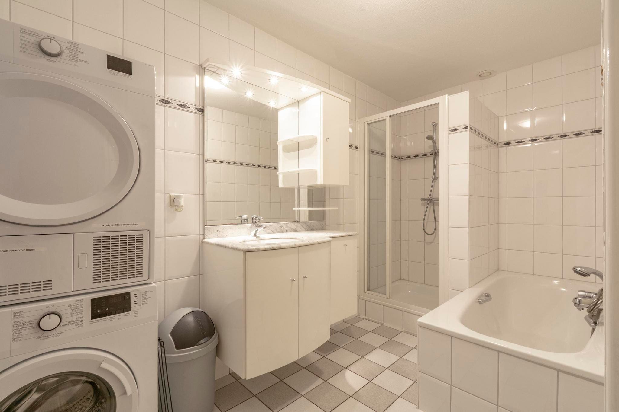 Wijde Blick 210-Badkamer