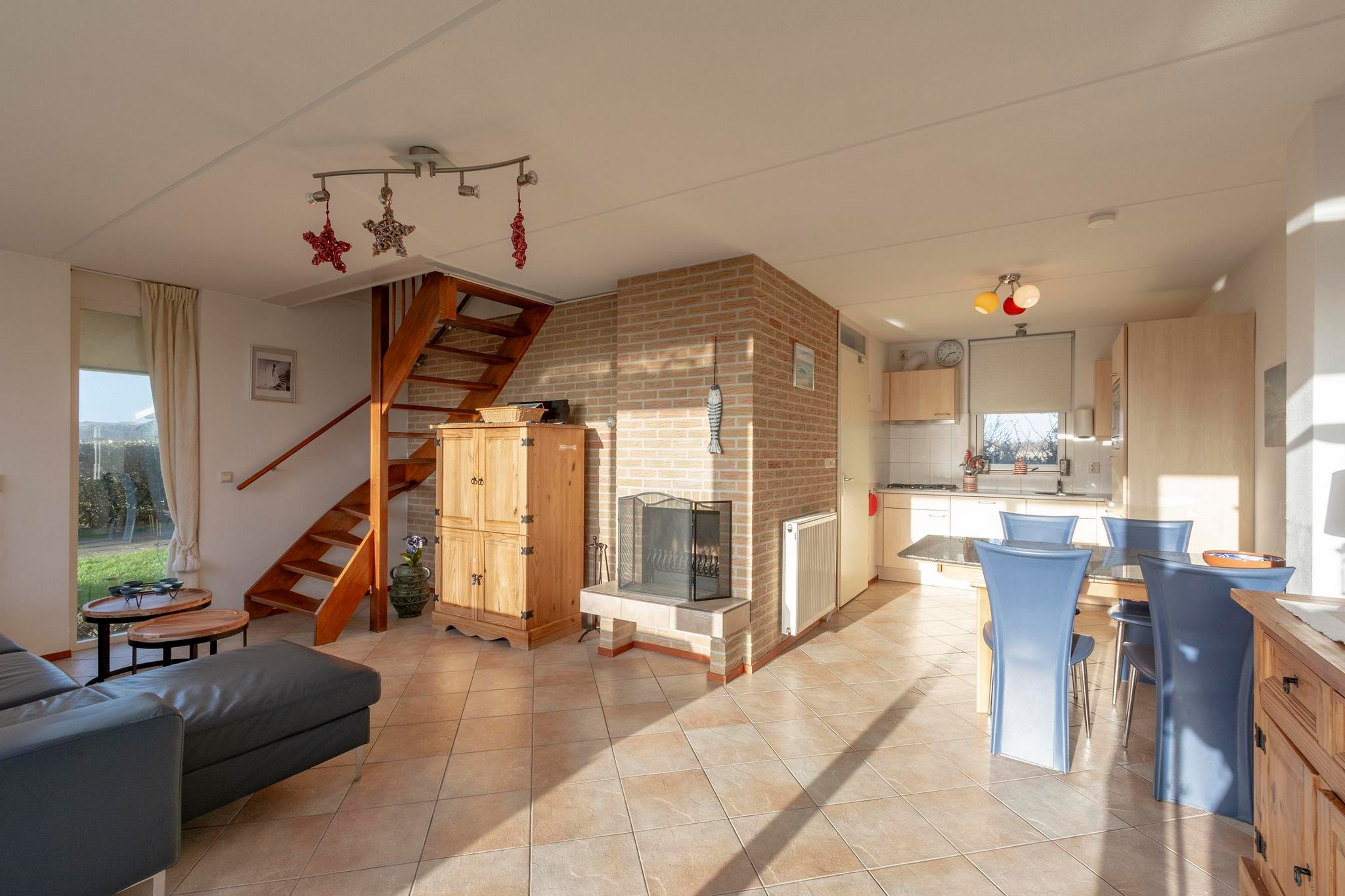 Callantsogervaart 3-8-Woonkamer